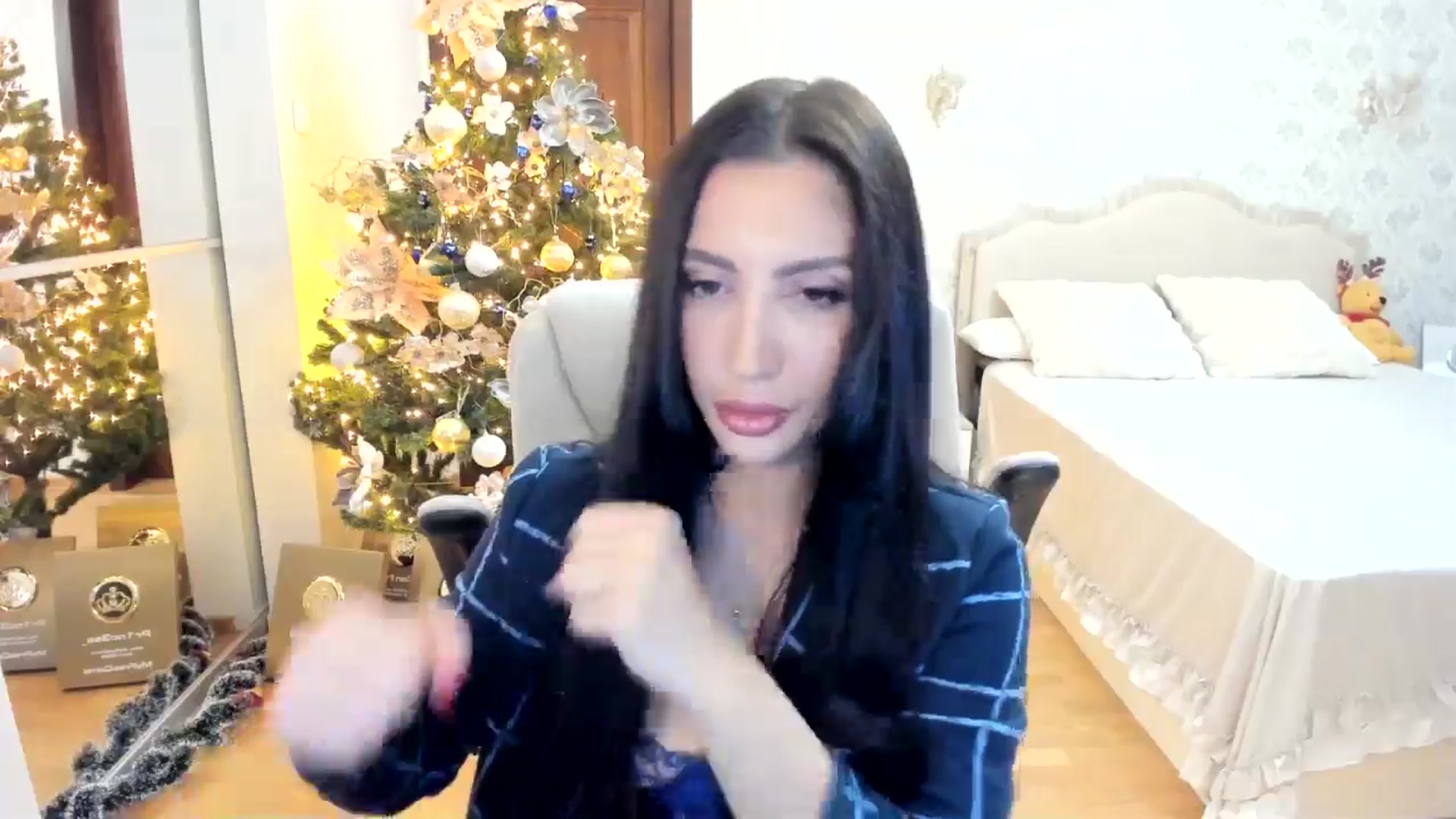 Gallery image thumbnail from Pr1nc3ss_'s myfreecams stream on, 12/28/2025, 05:47 image 18 of 20
