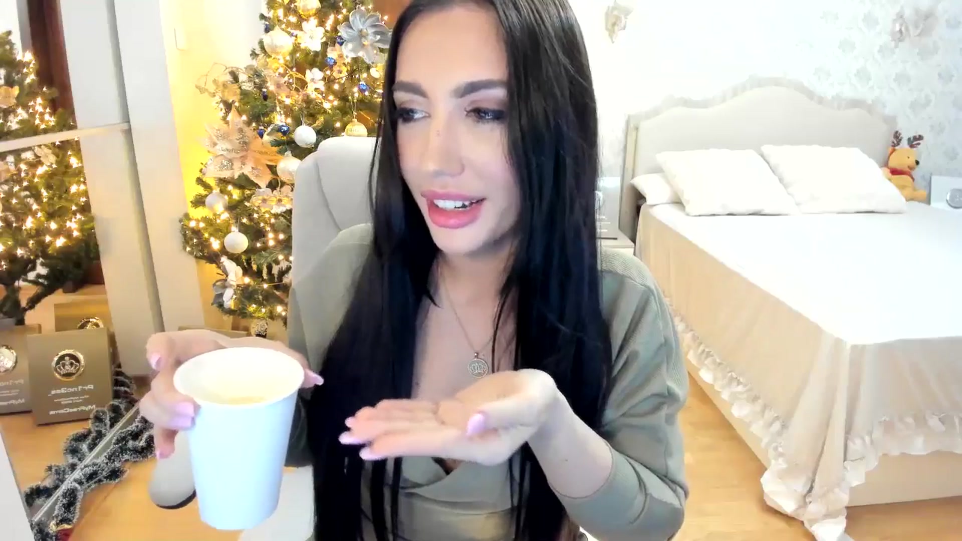 Gallery image thumbnail from Pr1nc3ss_'s myfreecams stream on, 12/31/2025, 03:29 image 13 of 20