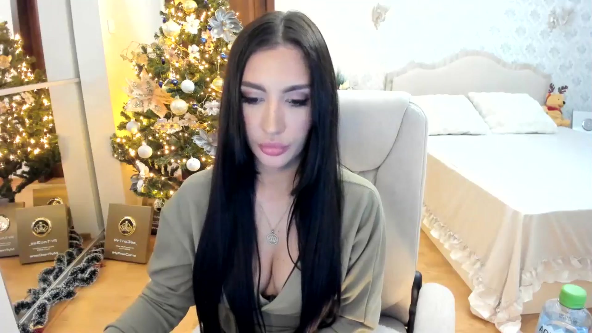 Gallery image thumbnail from Pr1nc3ss_'s myfreecams stream on, 12/31/2025, 04:05 image 13 of 20