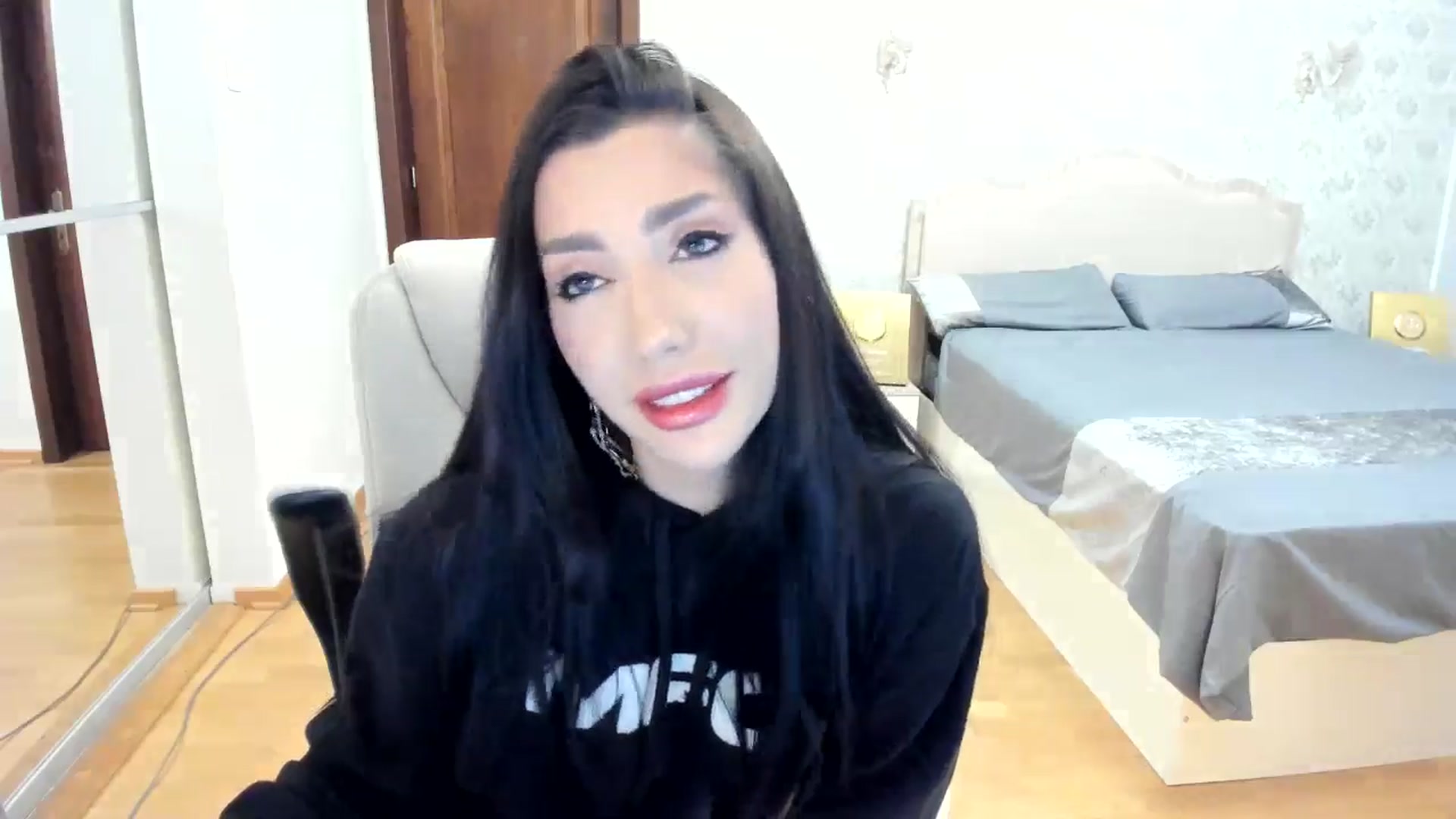 Gallery image thumbnail from Pr1nc3ss_'s myfreecams stream on, 01/12/2026, 08:08 image 3 of 20