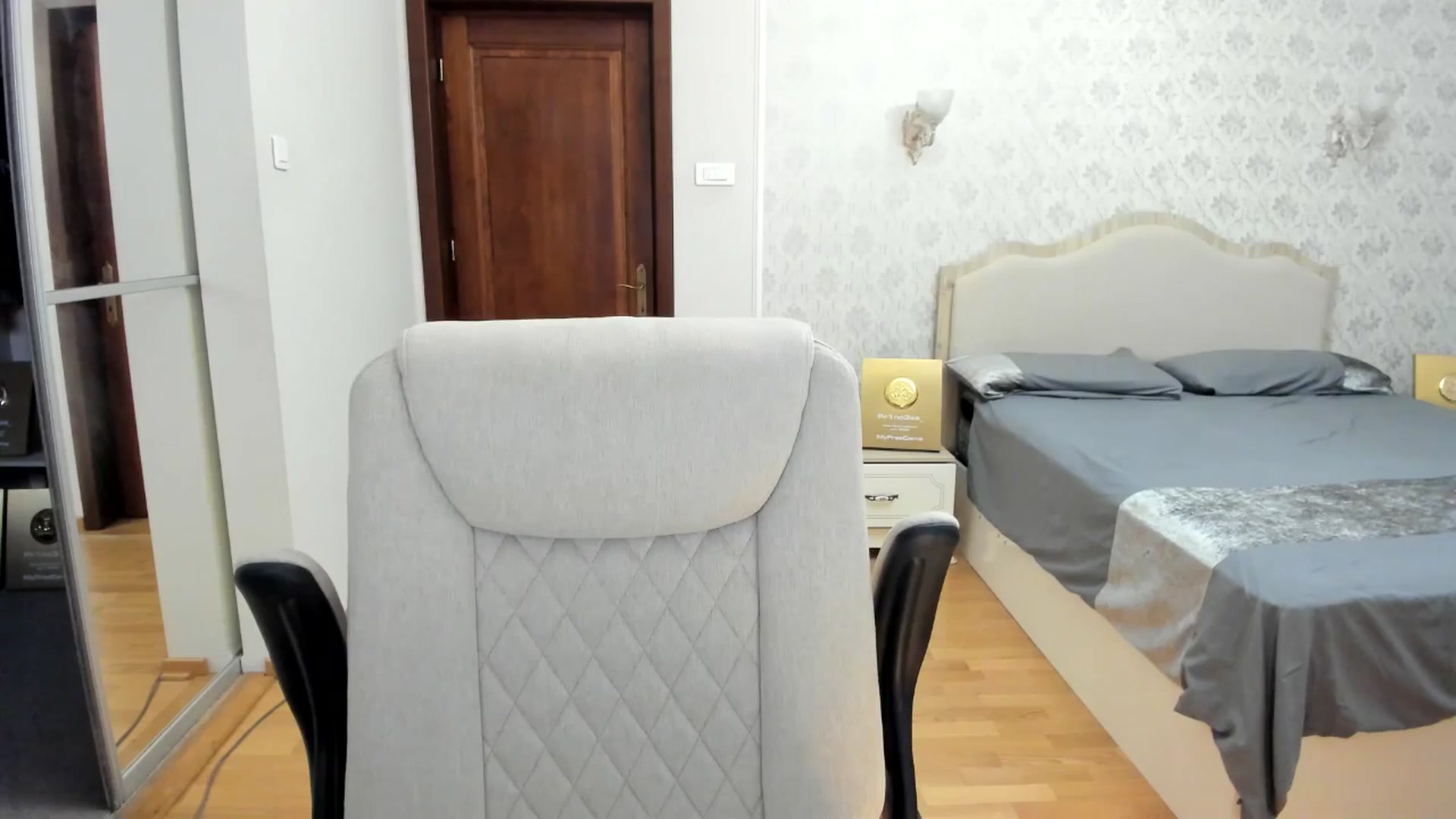 Gallery image thumbnail from Pr1nc3ss_'s myfreecams stream on, 01/16/2026, 10:22 image 17 of 20