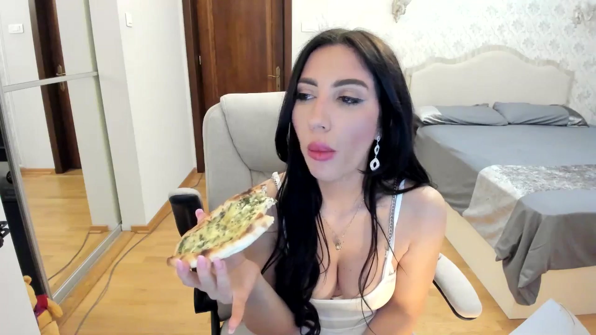 Gallery image thumbnail from Pr1nc3ss_'s myfreecams stream on, 01/21/2026, 08:59 image 11 of 20