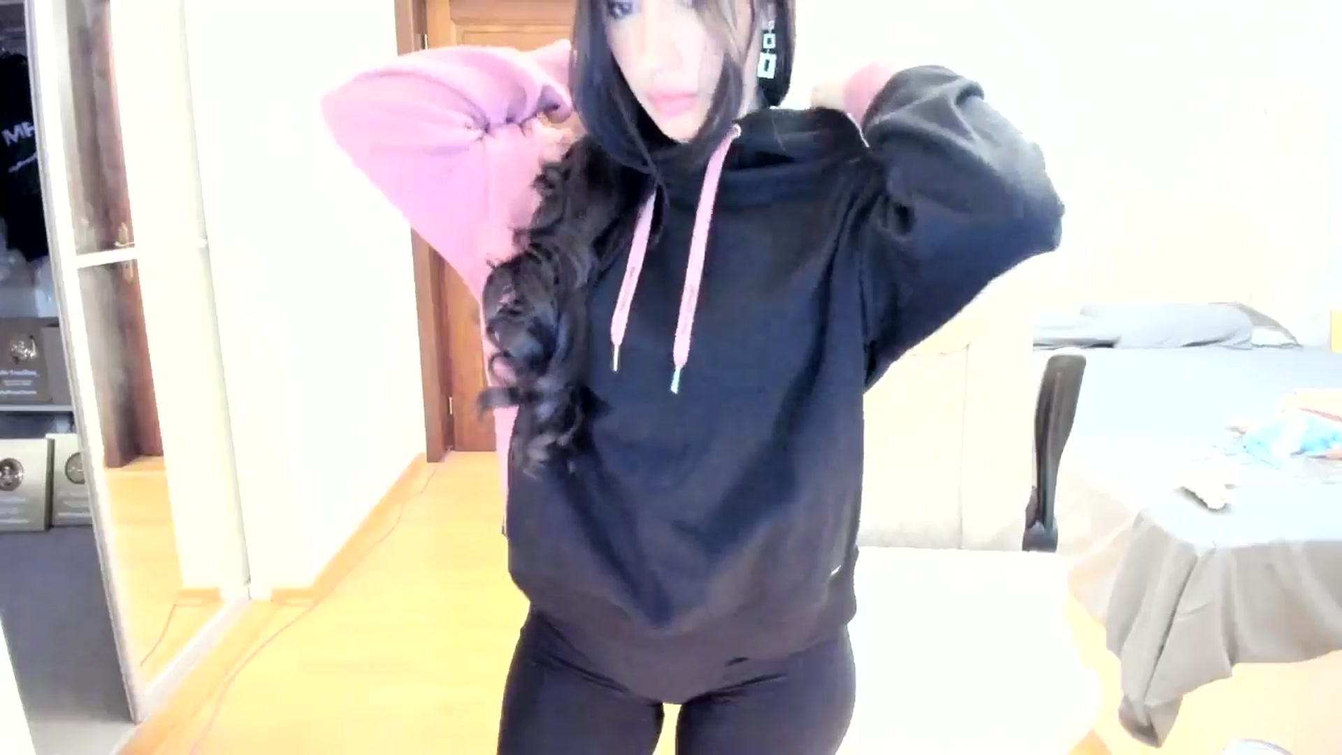 Gallery image thumbnail from Pr1nc3ss_'s myfreecams stream on, 01/22/2026, 08:16 image 18 of 20