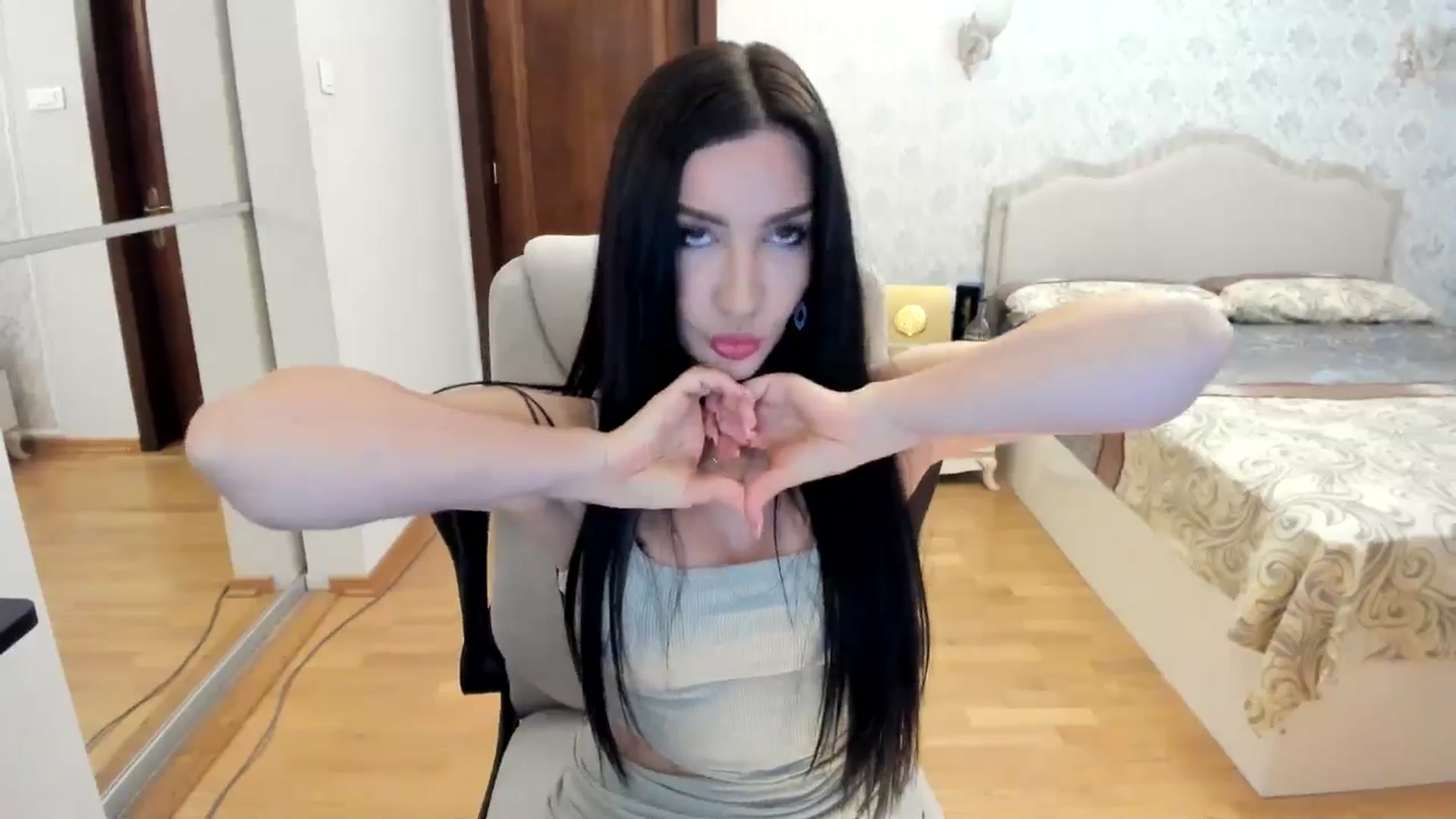 Gallery image thumbnail from Pr1nc3ss_'s myfreecams stream on, 01/27/2026, 07:17 image 10 of 20