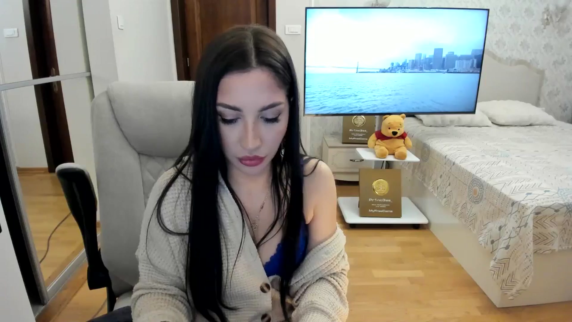 Gallery image thumbnail from Pr1nc3ss_'s myfreecams stream on, 02/09/2026, 05:04 image 2 of 20