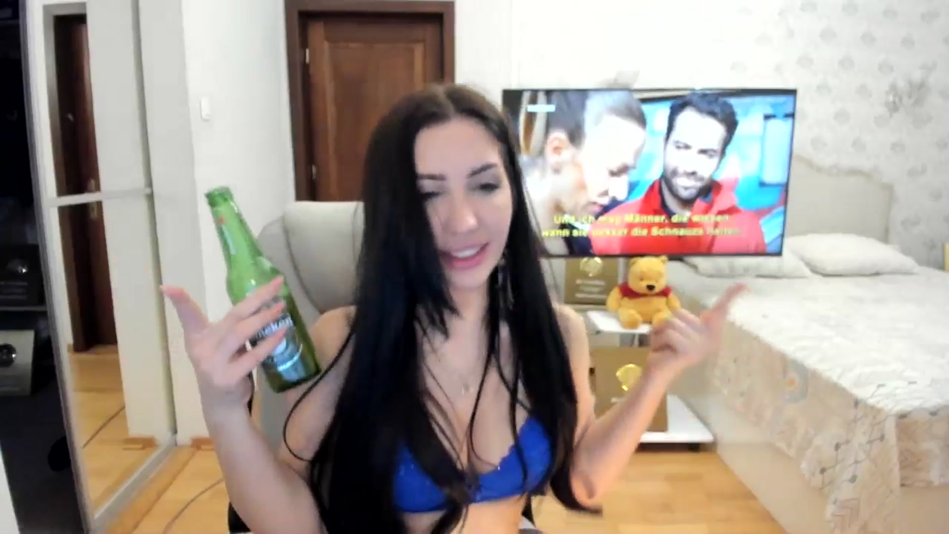 Gallery image thumbnail from Pr1nc3ss_'s myfreecams stream on, 02/09/2026, 09:42 image 12 of 20