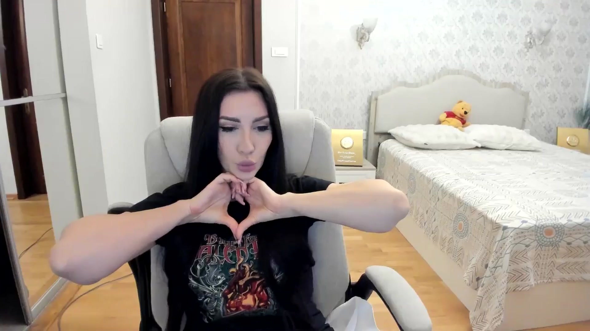 Gallery image thumbnail from Pr1nc3ss_'s myfreecams stream on, 02/16/2026, 07:36 image 2 of 20