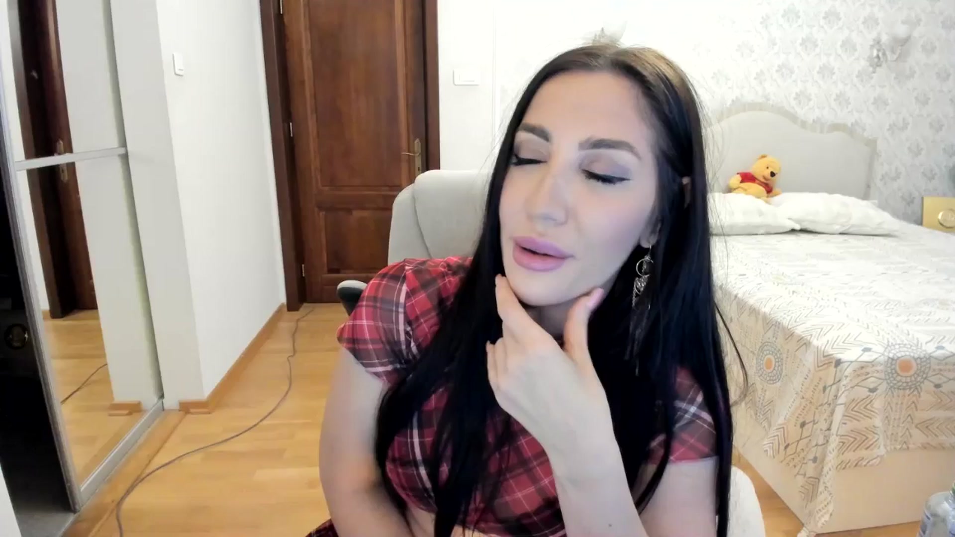Gallery image thumbnail from Pr1nc3ss_'s myfreecams stream on, 02/17/2026, 05:41 image 17 of 20