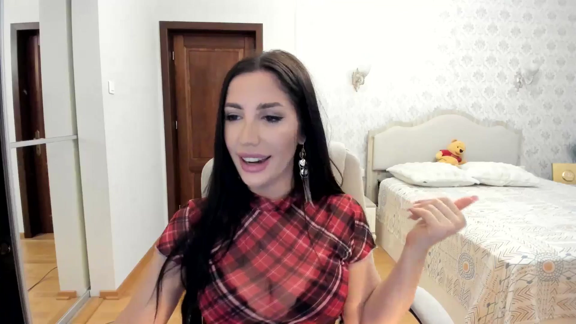 Gallery image thumbnail from Pr1nc3ss_'s myfreecams stream on, 02/17/2026, 05:41 image 3 of 20