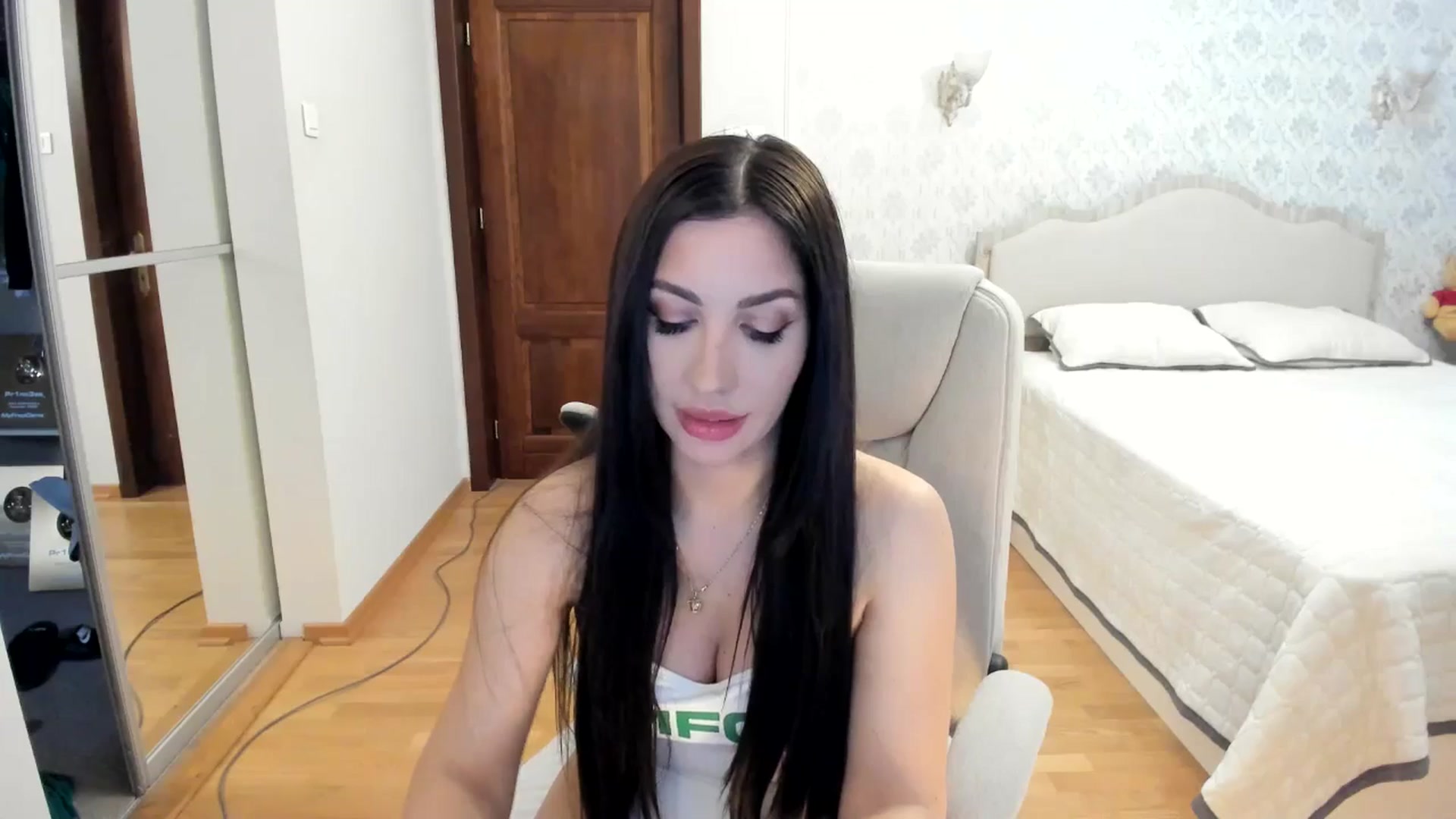 Gallery image thumbnail from Pr1nc3ss_'s myfreecams stream on, 03/21/2026, 08:33 image 5 of 20