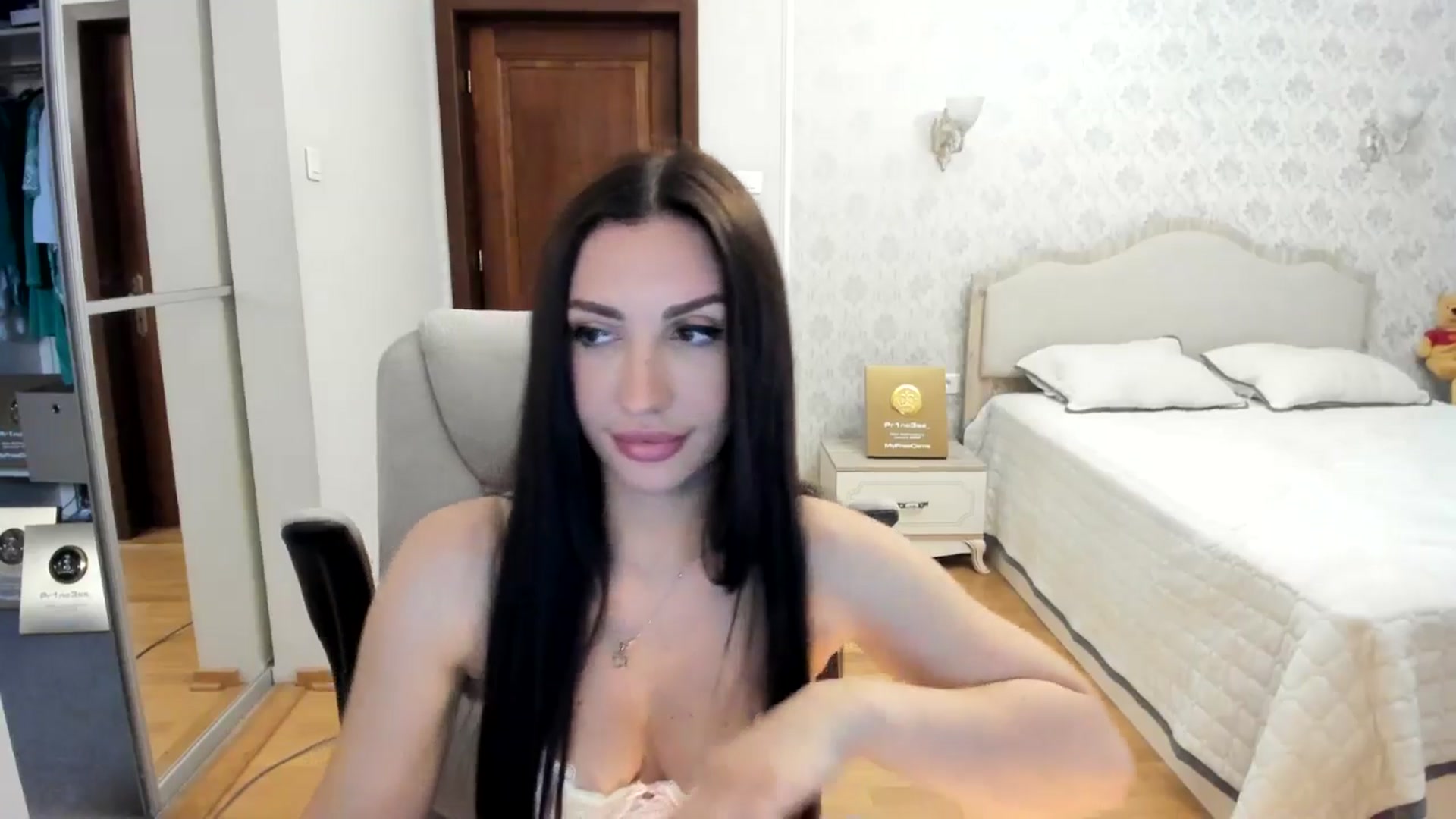 Gallery image thumbnail from Pr1nc3ss_'s myfreecams stream on, 03/25/2026, 10:21 image 11 of 20