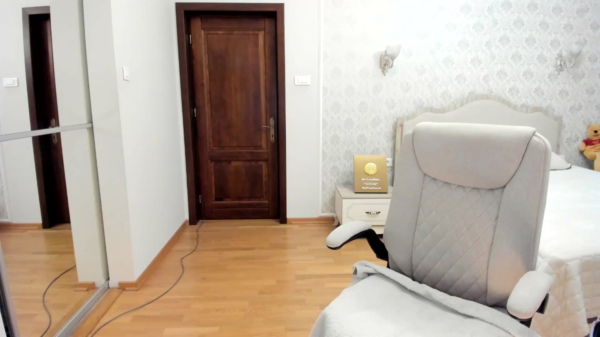Gallery image thumbnail from Pr1nc3ss_'s myfreecams stream on, 03/28/2026, 07:47 image 18 of 20