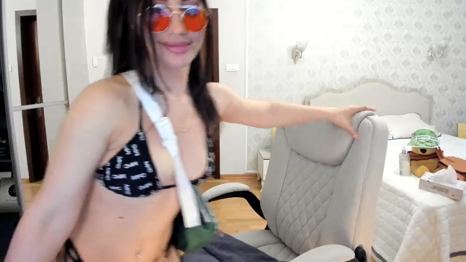 Gallery image thumbnail from Pr1nc3ss_'s myfreecams stream on, 03/29/2026, 07:41 image 13 of 20