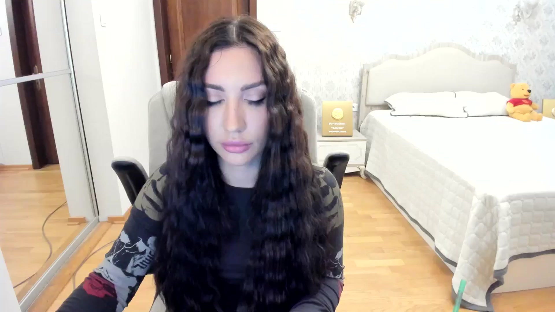 Gallery image thumbnail from Pr1nc3ss_'s myfreecams stream on, 04/01/2026, 06:49 image 1 of 20