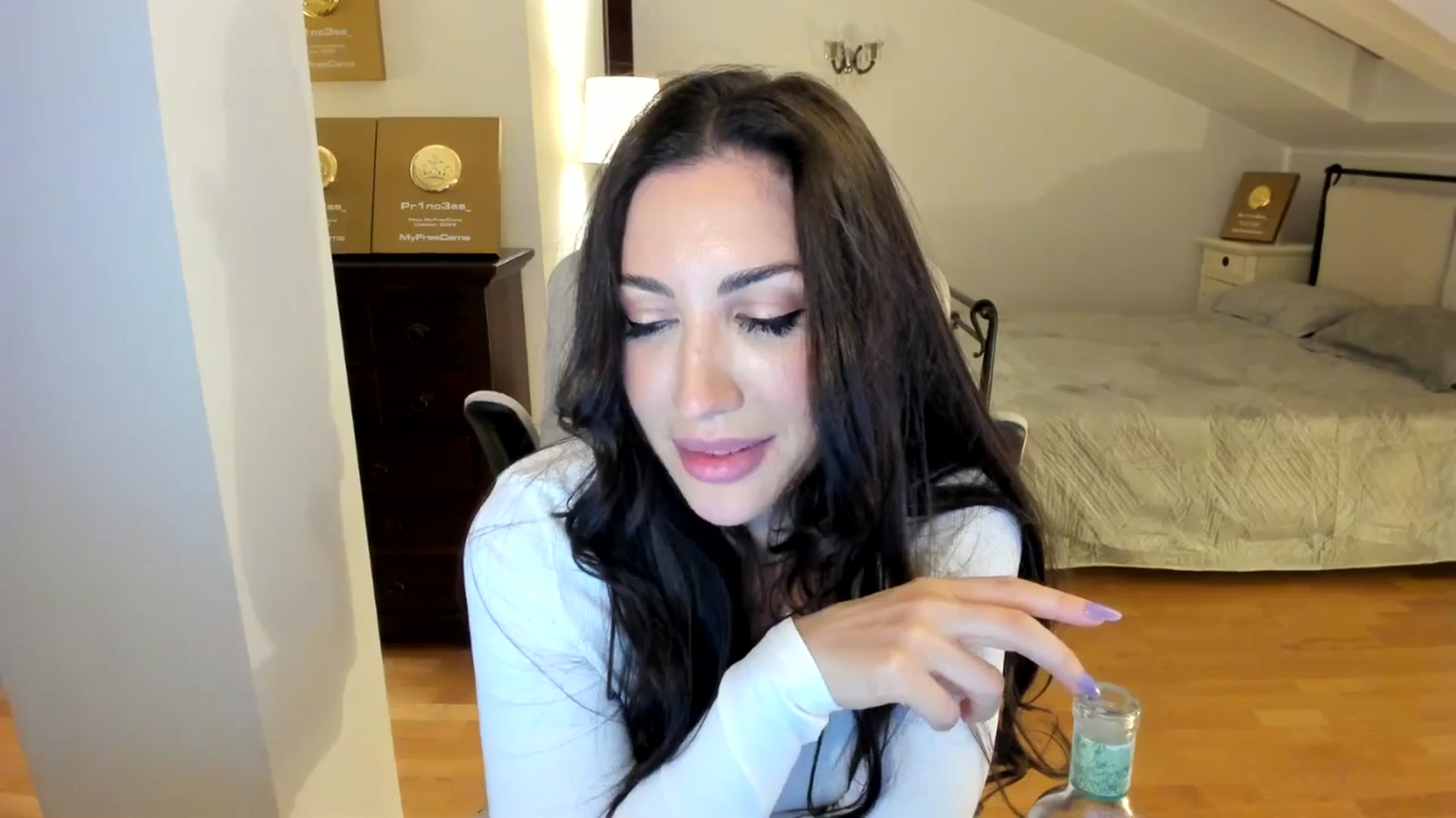 Gallery image thumbnail from Pr1nc3ss_'s myfreecams stream on, 04/13/2026, 04:06 image 13 of 20