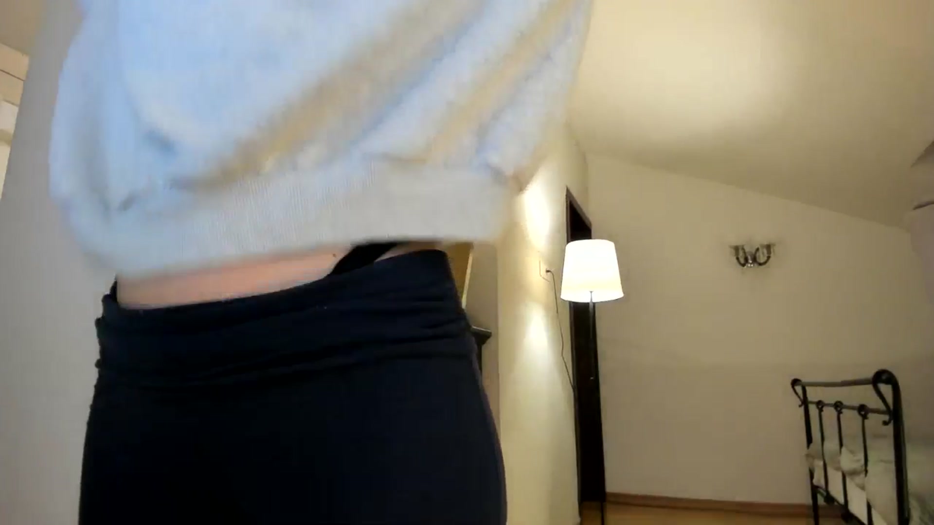 Gallery image thumbnail from Pr1nc3ss_'s myfreecams stream on, 04/17/2026, 04:04 image 17 of 20
