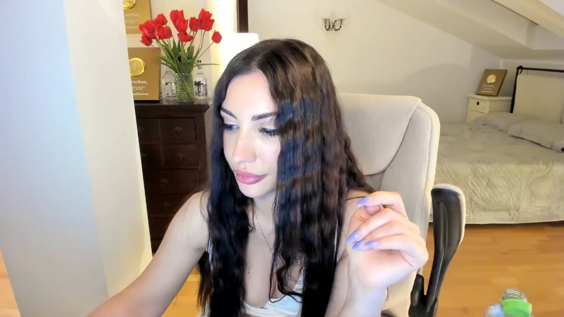 Gallery image thumbnail from Pr1nc3ss_'s myfreecams stream on, 04/18/2026, 06:14 image 19 of 20