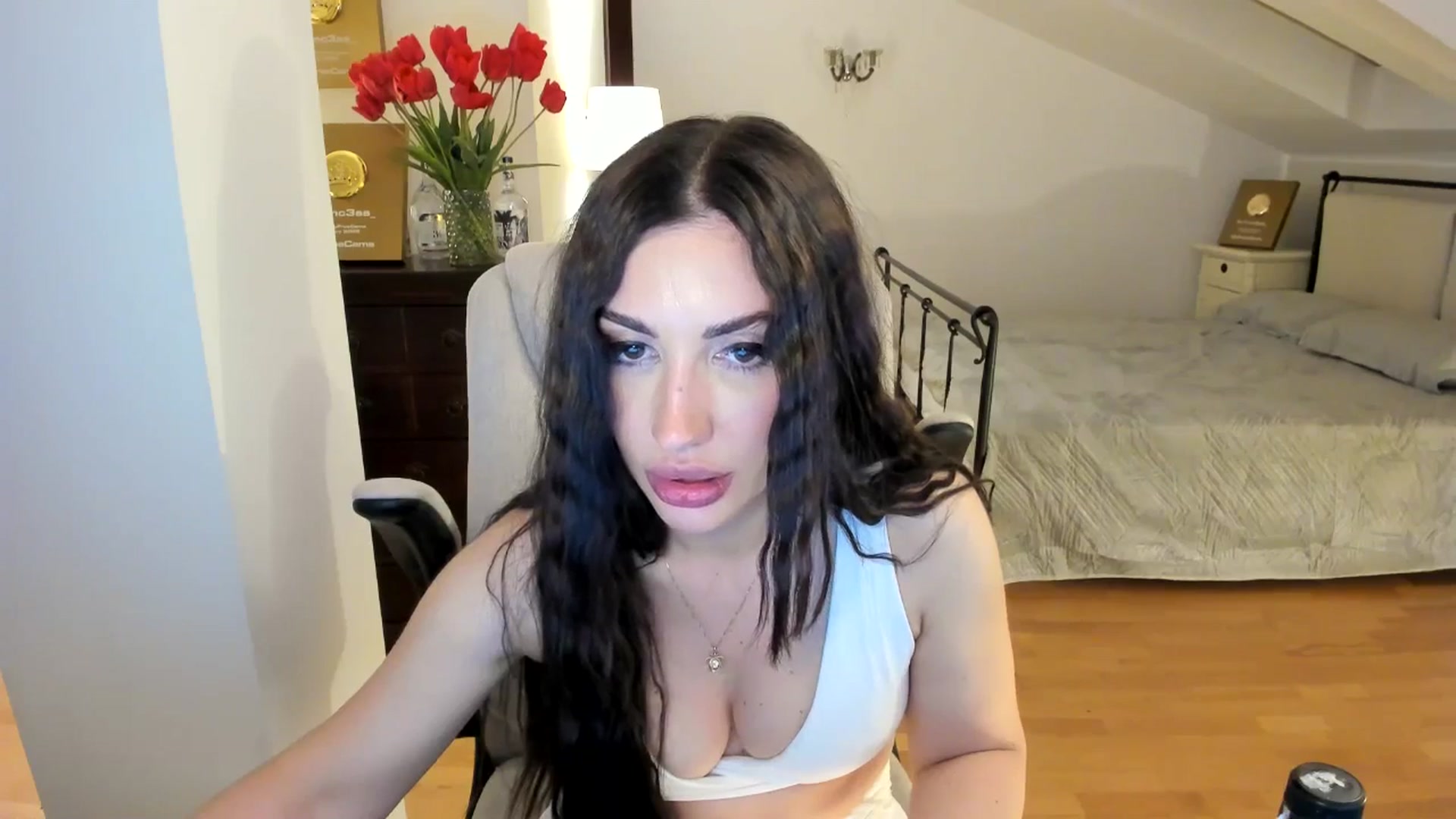 Gallery image thumbnail from Pr1nc3ss_'s myfreecams stream on, 04/18/2026, 06:48 image 19 of 20