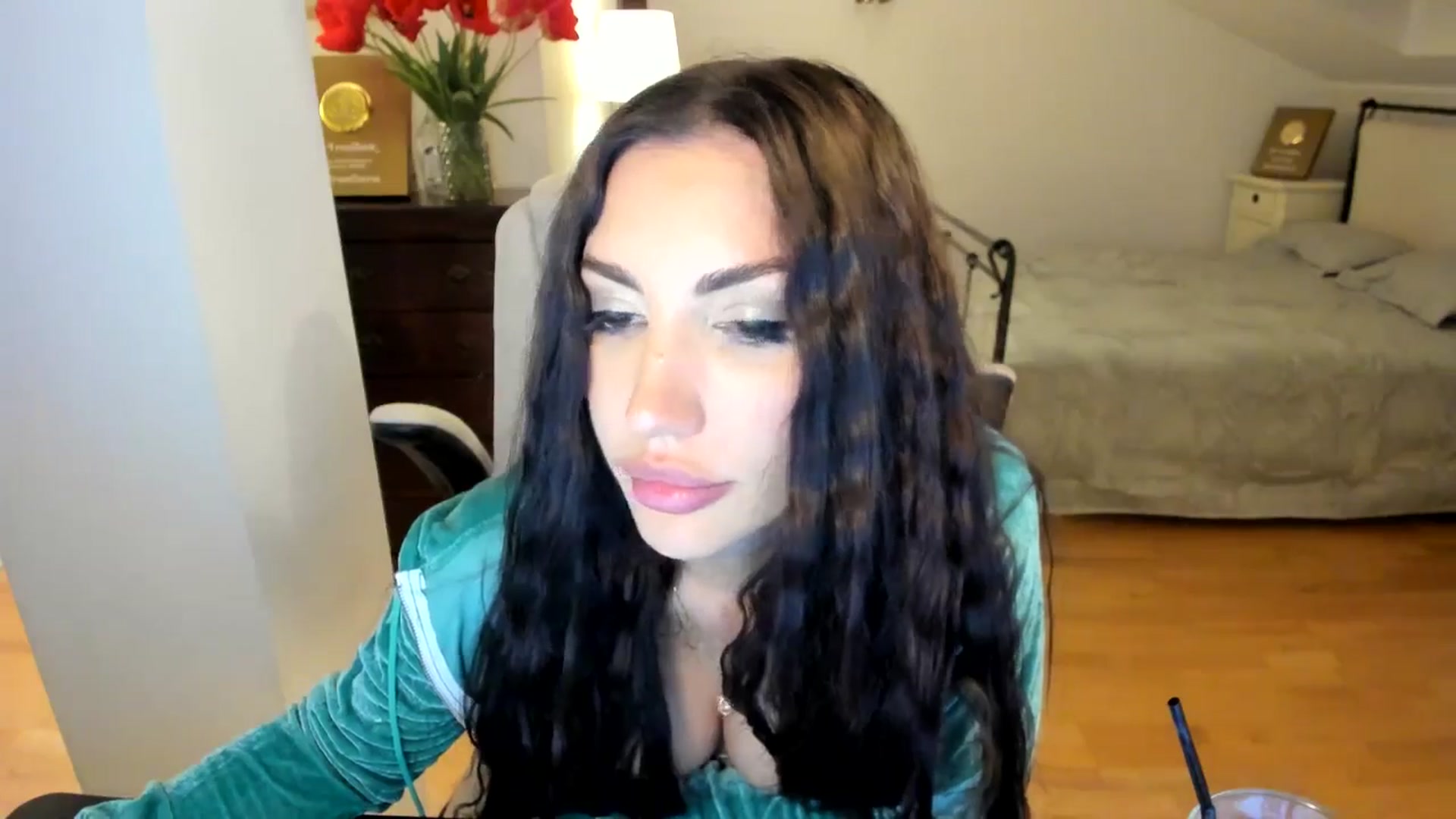Gallery image thumbnail from Pr1nc3ss_'s myfreecams stream on, 04/19/2026, 05:49 image 17 of 20
