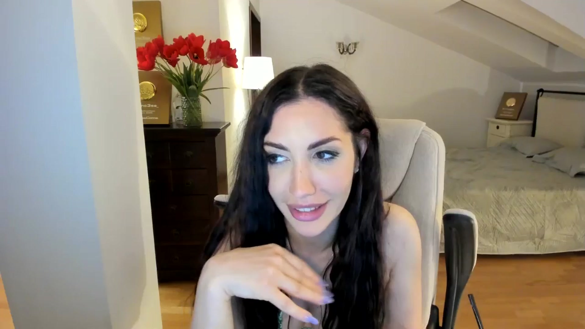 Gallery image thumbnail from Pr1nc3ss_'s myfreecams stream on, 04/19/2026, 09:11 image 2 of 20
