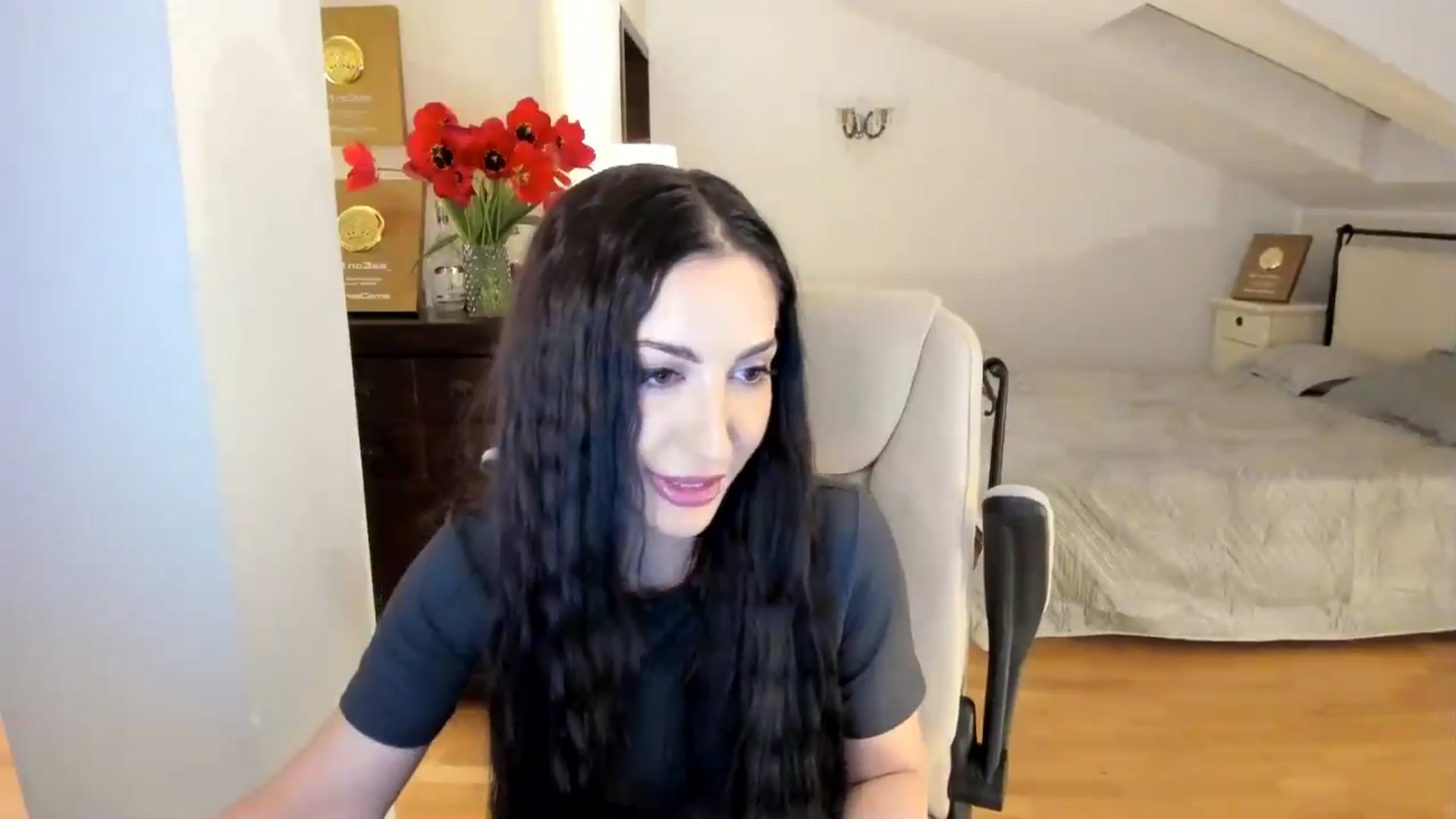 Gallery image thumbnail from Pr1nc3ss_'s myfreecams stream on, 04/20/2026, 07:18 image 4 of 20
