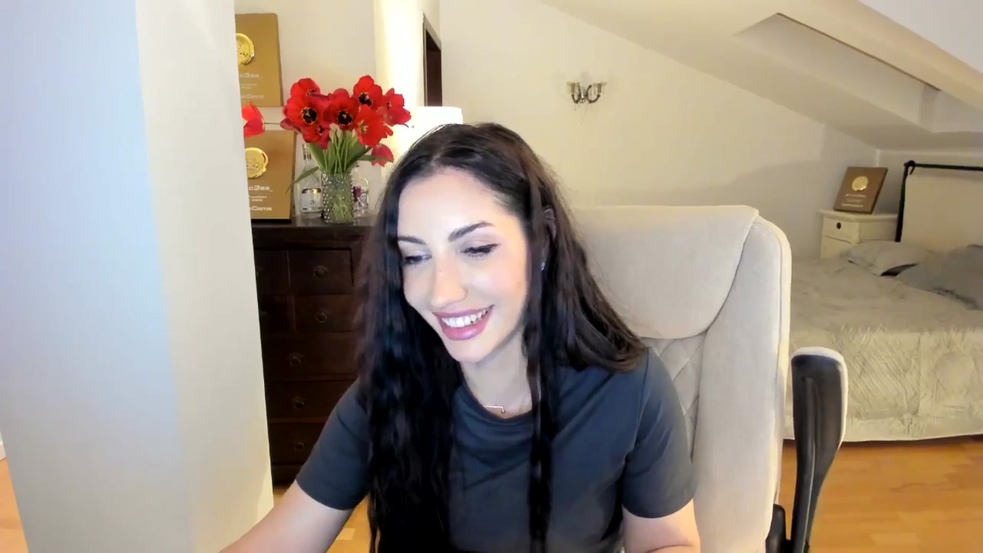 Gallery image thumbnail from Pr1nc3ss_'s myfreecams stream on, 04/20/2026, 07:18 image 12 of 20