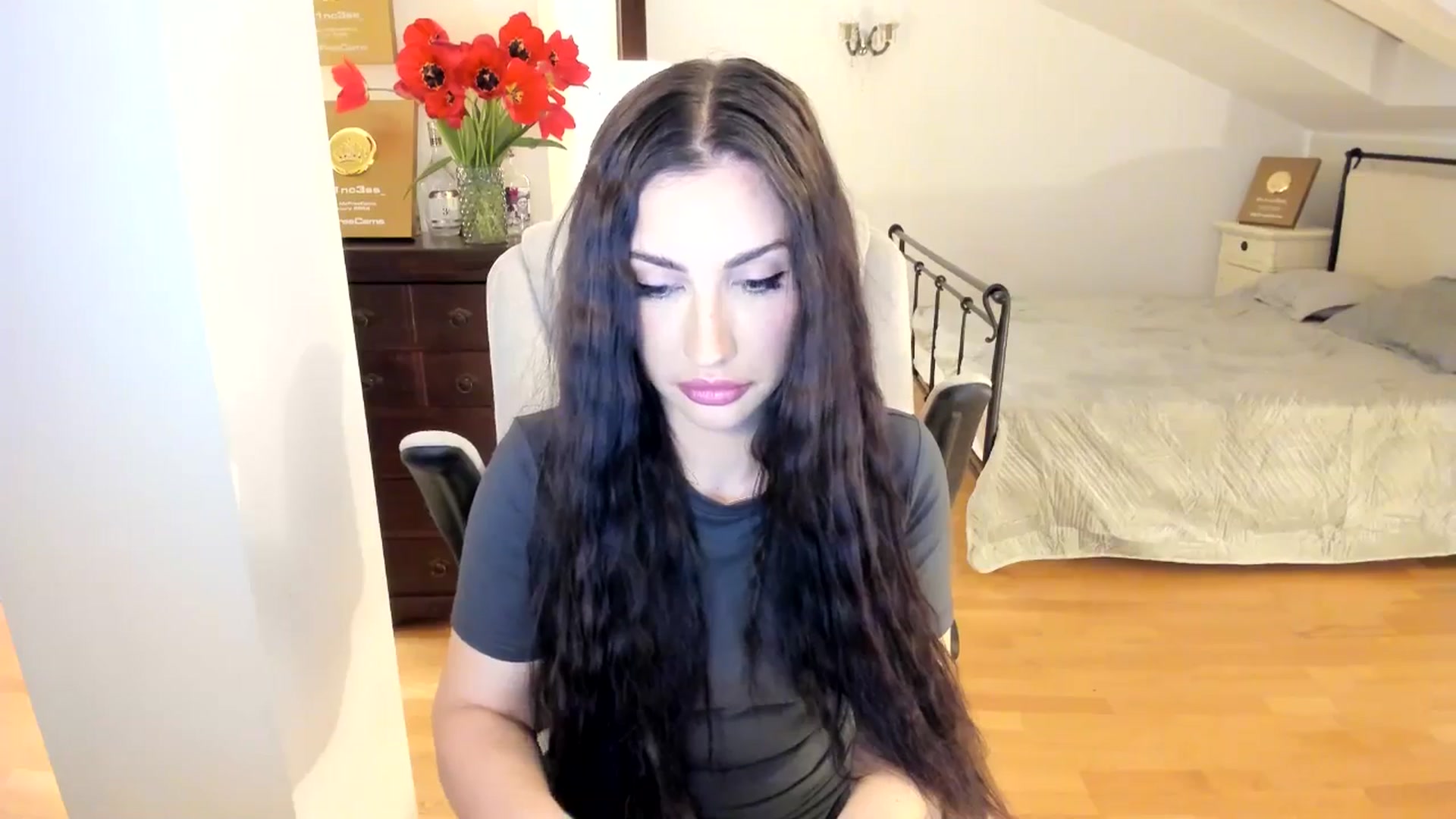 Gallery image thumbnail from Pr1nc3ss_'s myfreecams stream on, 04/20/2026, 07:18 image 2 of 20