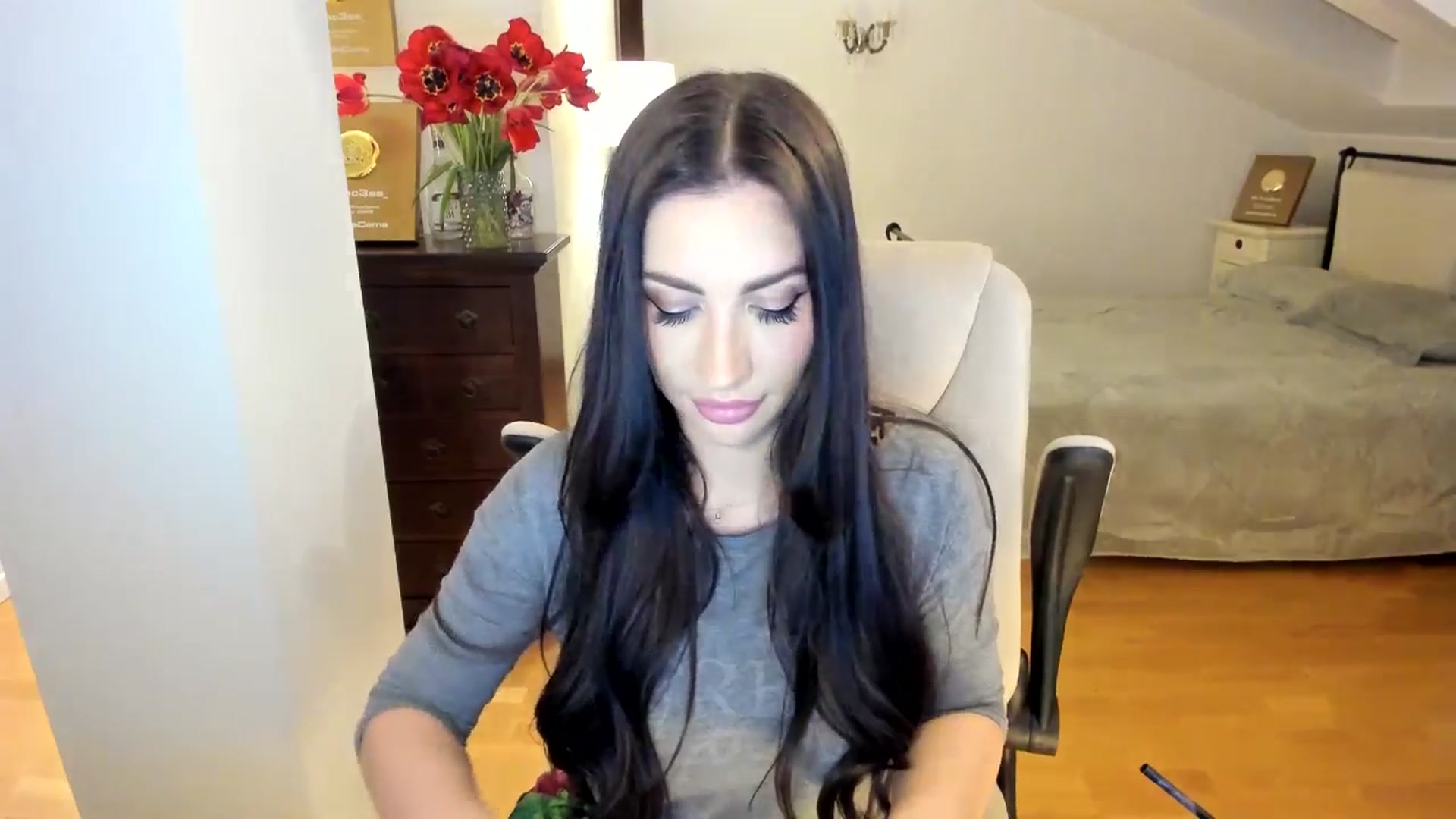 Gallery image thumbnail from Pr1nc3ss_'s myfreecams stream on, 04/21/2026, 06:58 image 3 of 20