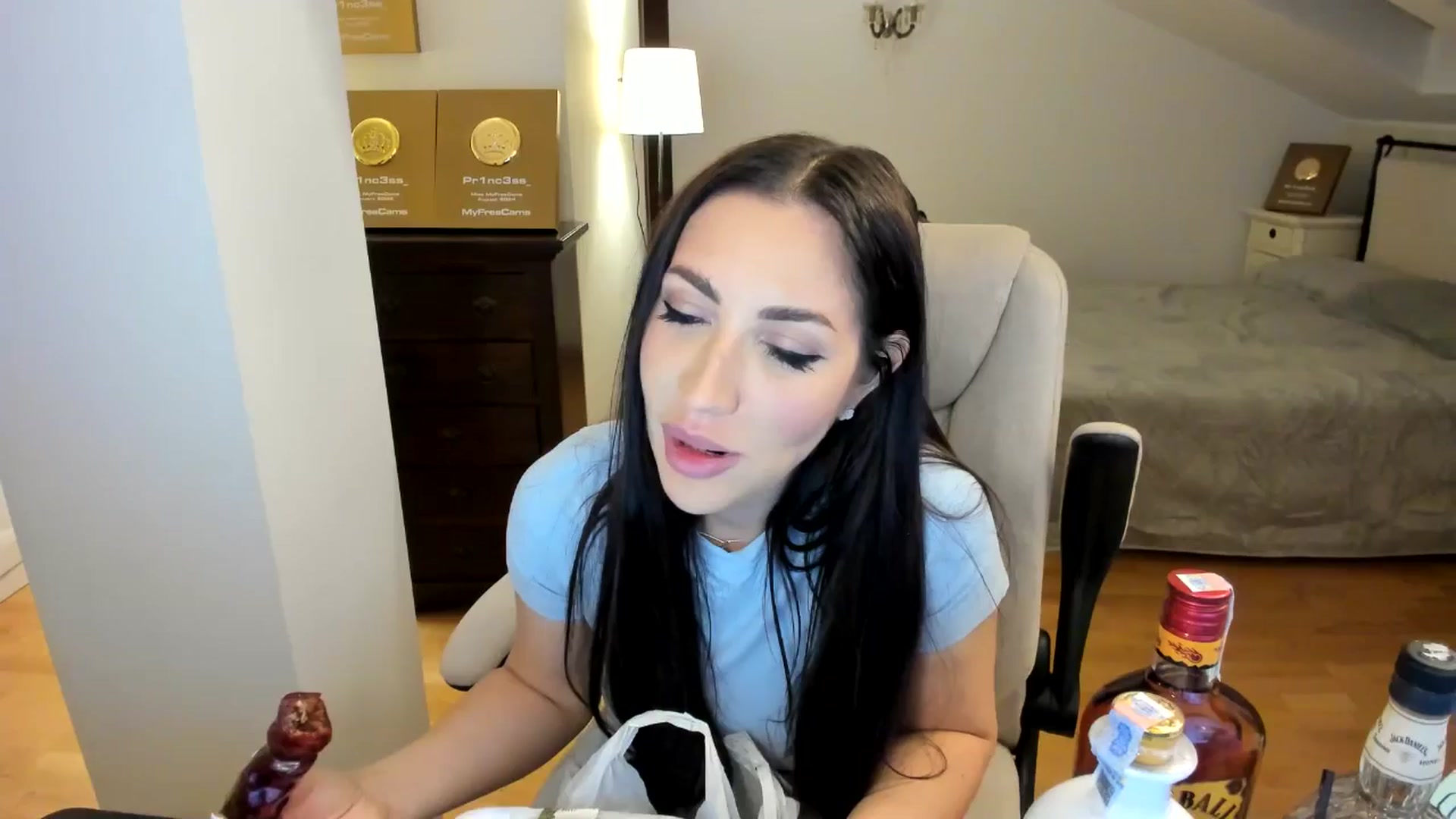 Gallery image thumbnail from Pr1nc3ss_'s myfreecams stream on, 04/23/2026, 05:29 image 1 of 20
