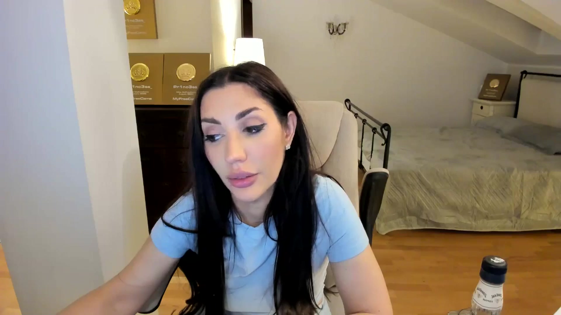 Gallery image thumbnail from Pr1nc3ss_'s myfreecams stream on, 04/23/2026, 05:29 image 15 of 20