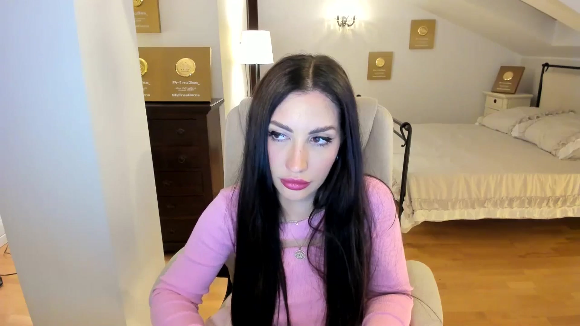 Gallery image thumbnail from Pr1nc3ss_'s myfreecams stream on, 04/26/2026, 07:59 image 10 of 20
