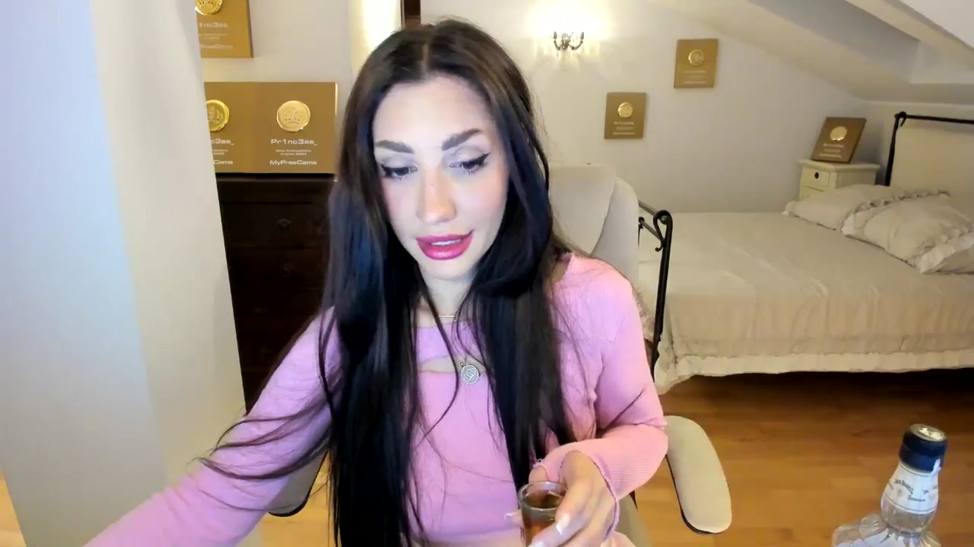 Gallery image thumbnail from Pr1nc3ss_'s myfreecams stream on, 04/26/2026, 07:59 image 7 of 20