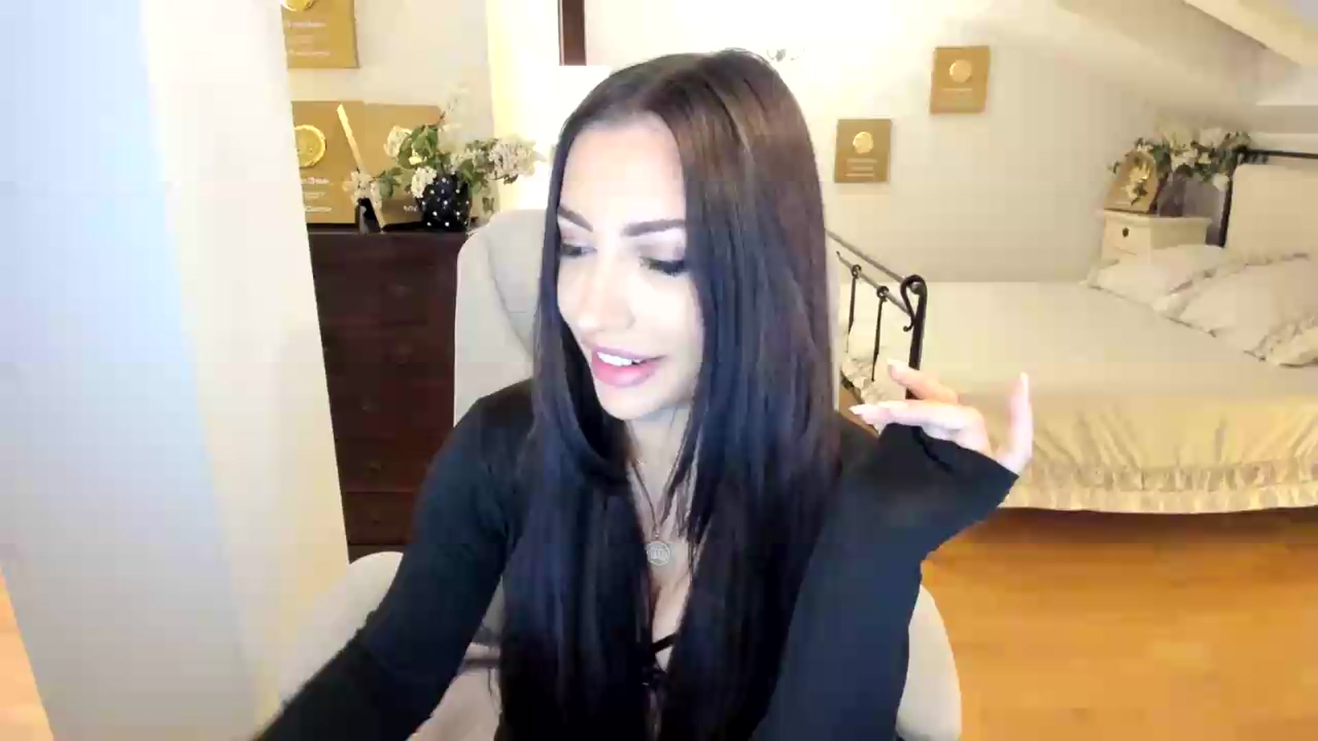 Gallery image thumbnail from Pr1nc3ss_'s myfreecams stream on, 04/30/2026, 04:24 image 1 of 20