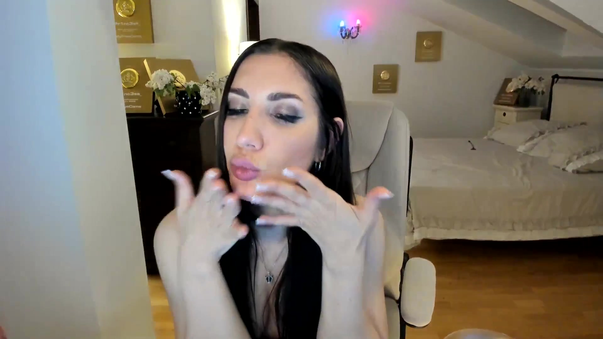 Gallery image thumbnail from Pr1nc3ss_'s myfreecams stream on, 05/02/2026, 12:20 image 14 of 20