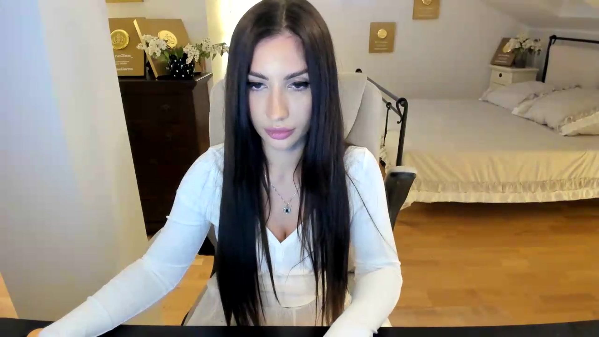 Gallery image thumbnail from Pr1nc3ss_'s myfreecams stream on, 05/03/2026, 09:07 image 9 of 20