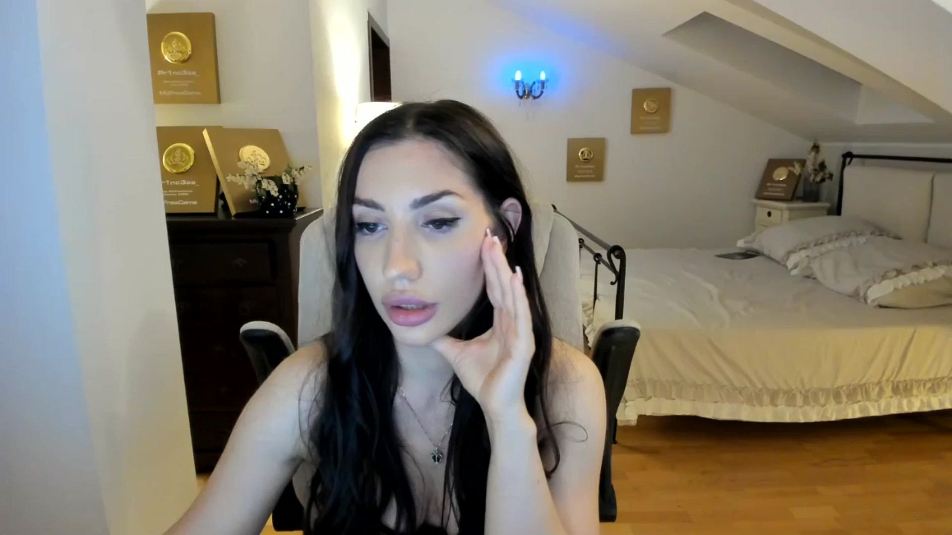 Gallery image thumbnail from Pr1nc3ss_'s myfreecams stream on, 05/08/2026, 06:29 image 20 of 20