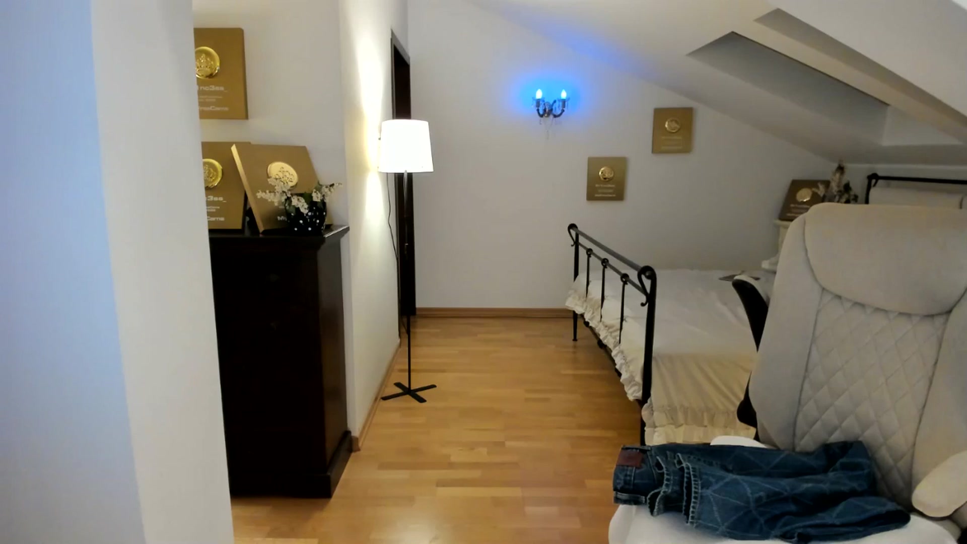 Gallery image thumbnail from Pr1nc3ss_'s myfreecams stream on, 05/08/2026, 07:24 image 17 of 20