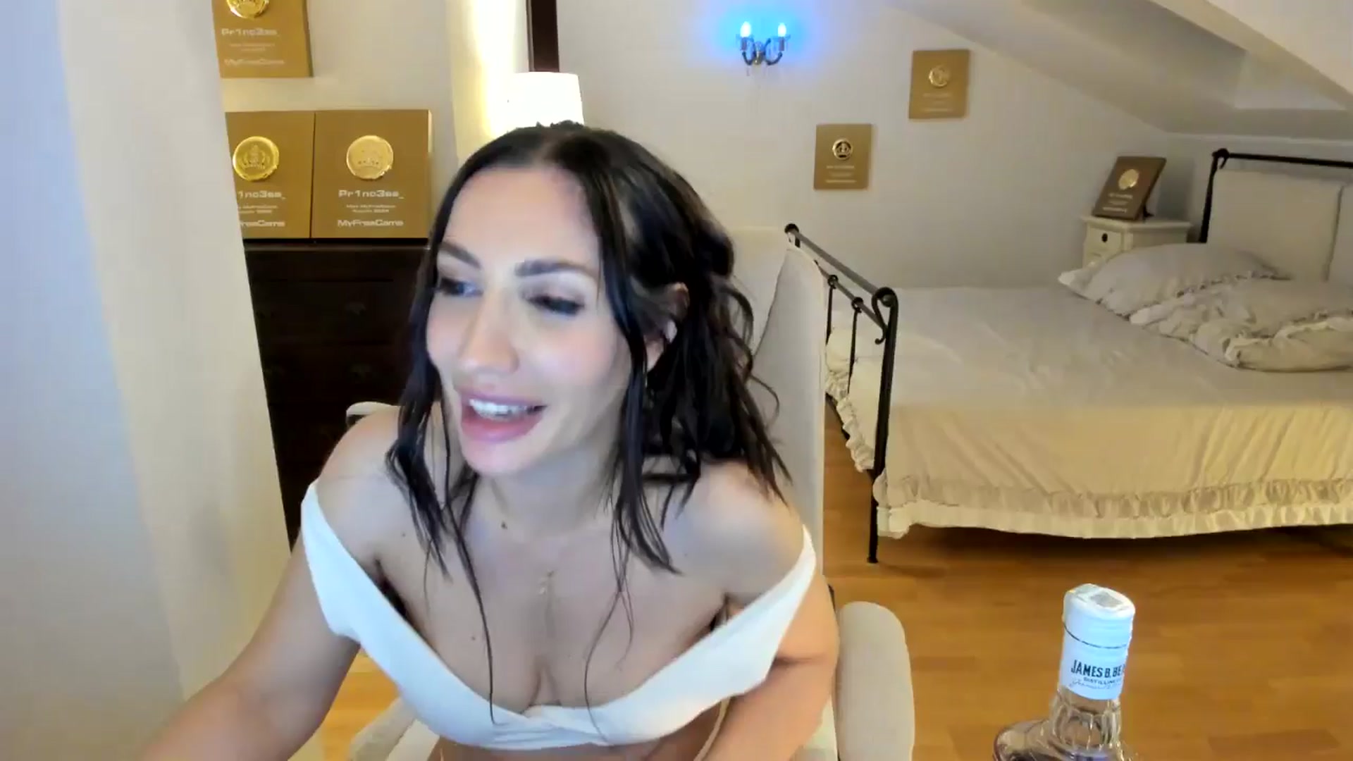 Gallery image thumbnail from Pr1nc3ss_'s myfreecams stream on, 05/09/2026, 11:20 image 19 of 20