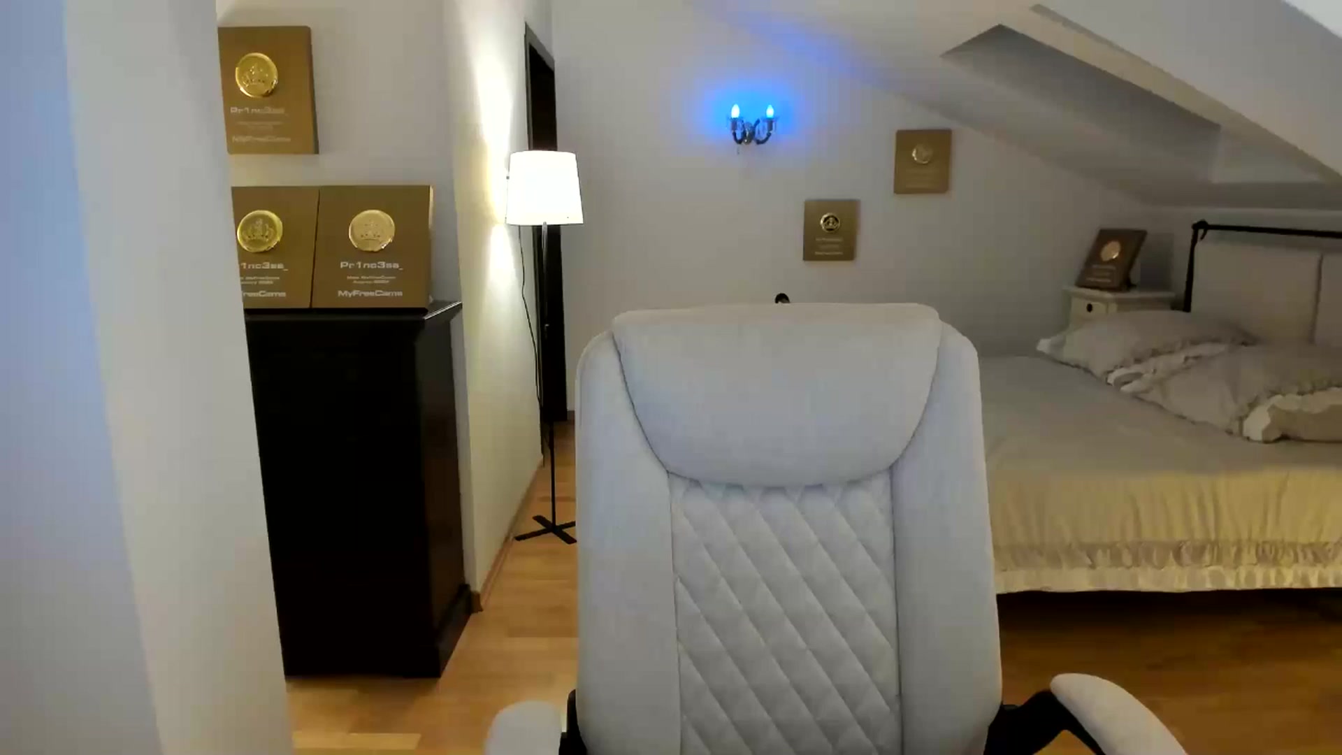 Gallery image thumbnail from Pr1nc3ss_'s myfreecams stream on, 05/10/2026, 10:49 image 5 of 20