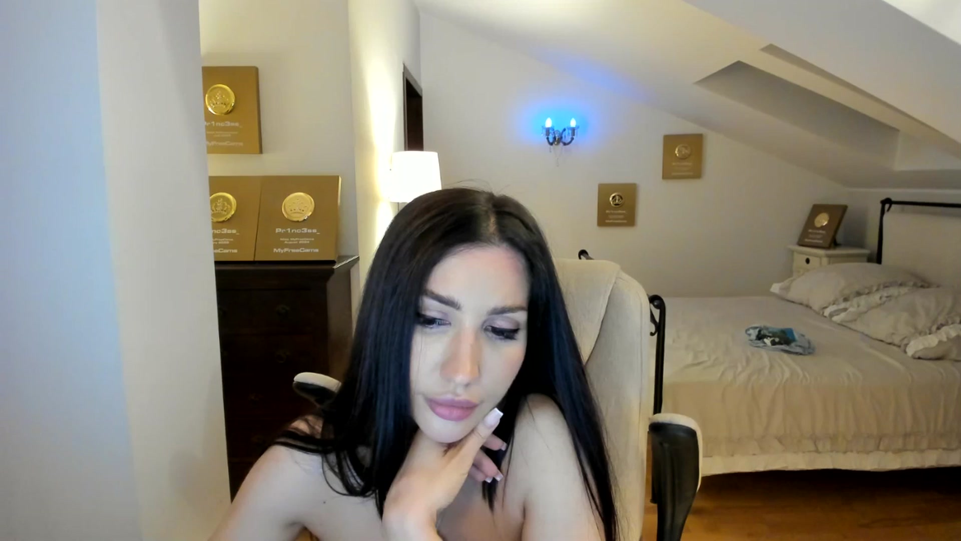 Gallery image thumbnail from Pr1nc3ss_'s myfreecams stream on, 05/11/2026, 06:10 image 1 of 20