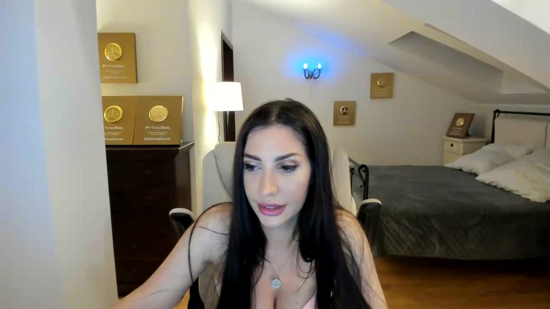 Gallery image thumbnail from Pr1nc3ss_'s myfreecams stream on, 05/13/2026, 07:42 image 13 of 20