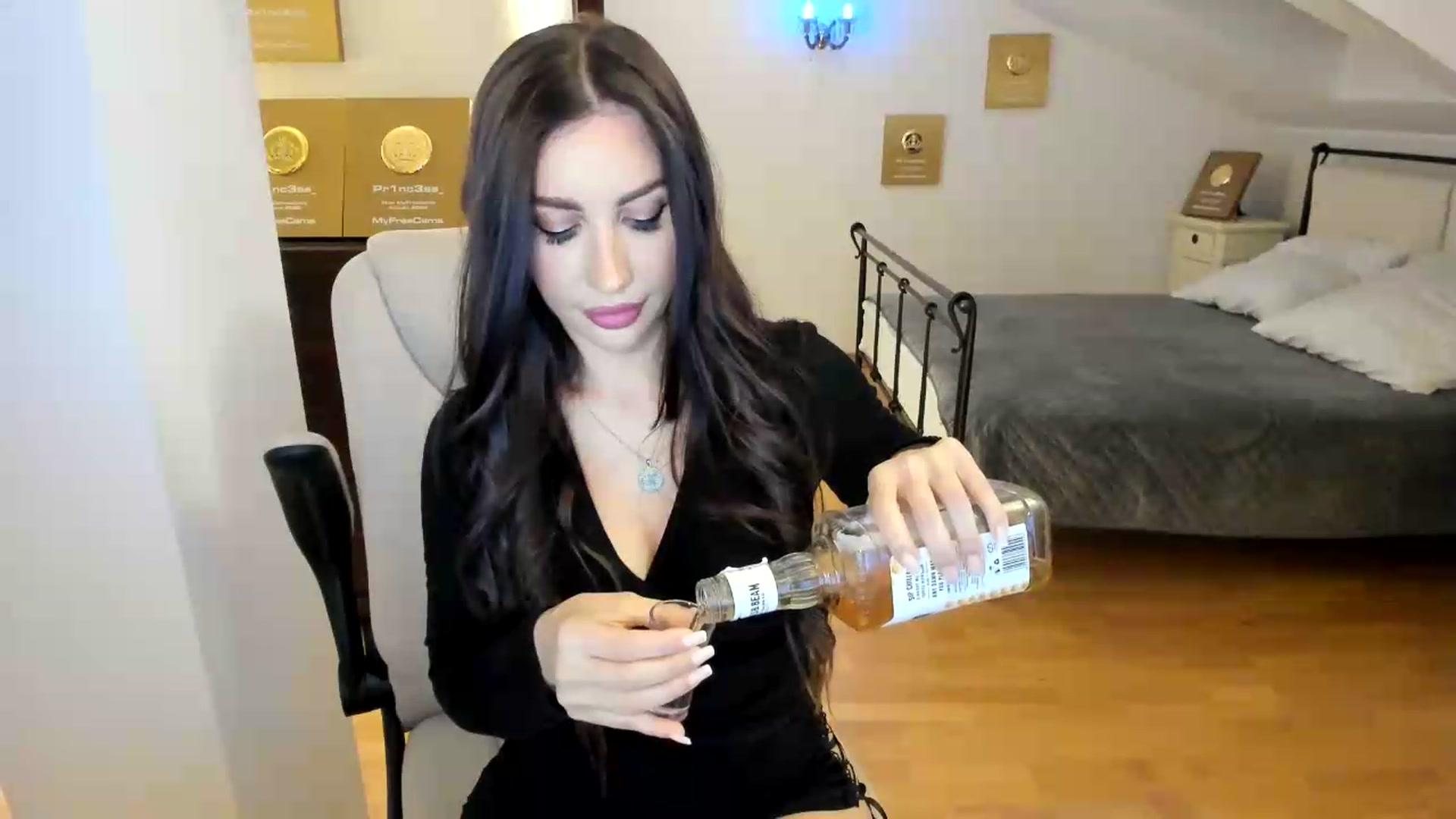 Gallery image thumbnail from Pr1nc3ss_'s myfreecams stream on, 05/14/2026, 06:18 image 5 of 20