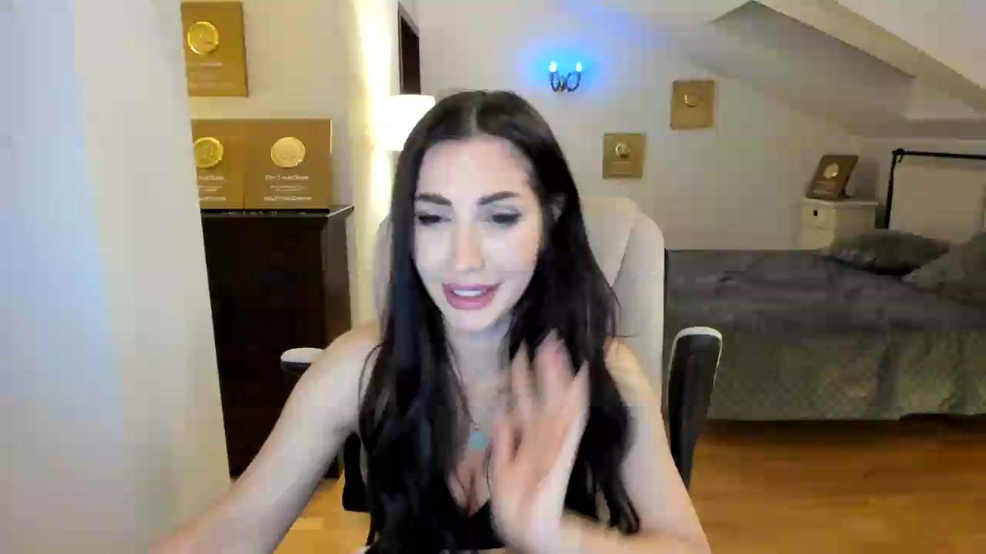 Gallery image thumbnail from Pr1nc3ss_'s myfreecams stream on, 05/15/2026, 07:27 image 19 of 20