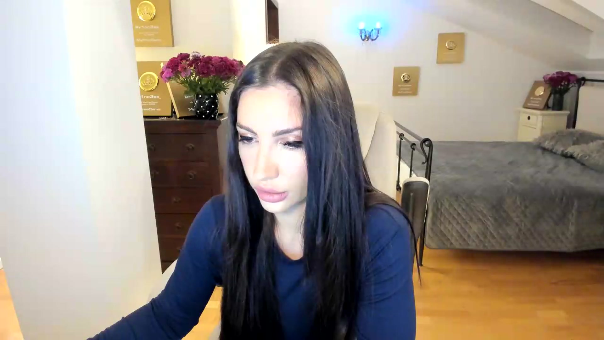 Gallery image thumbnail from Pr1nc3ss_'s myfreecams stream on, 05/20/2026, 05:16 image 17 of 20