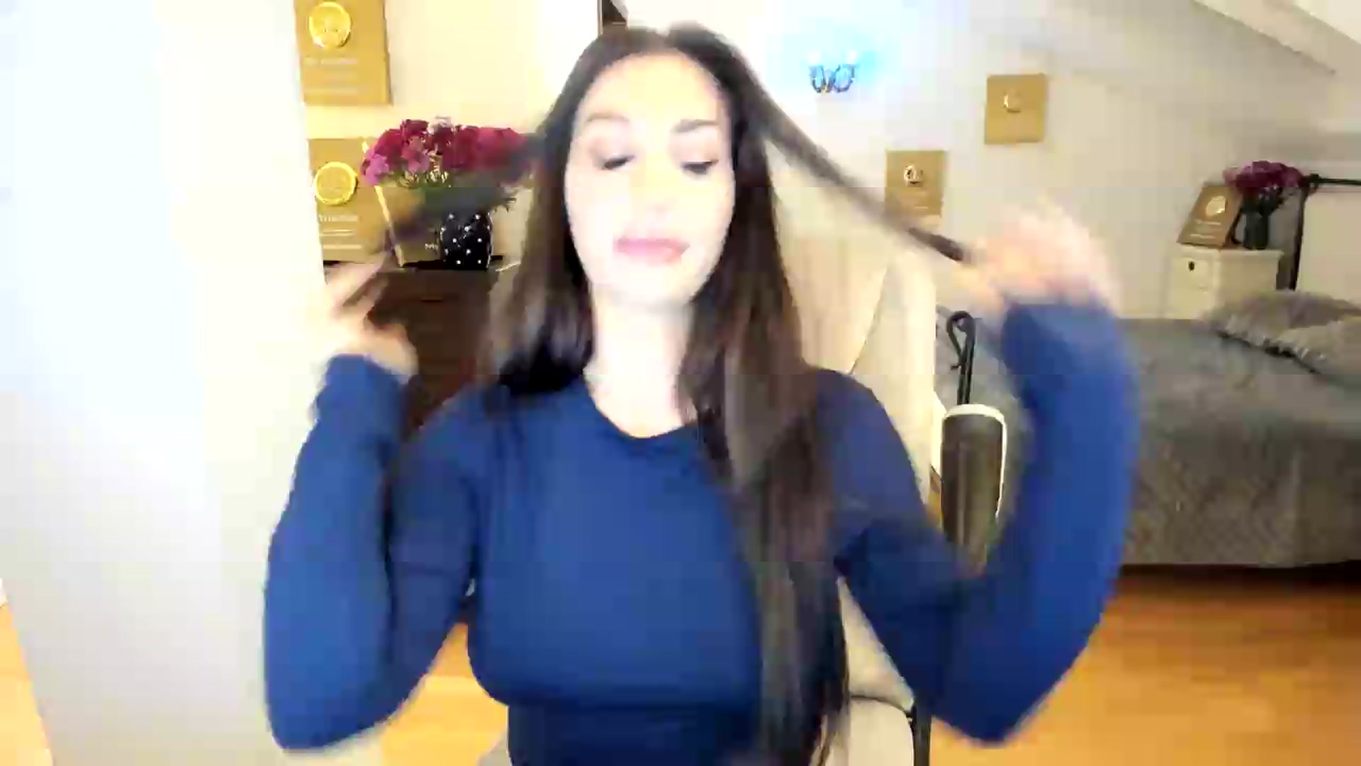 Gallery image thumbnail from Pr1nc3ss_'s myfreecams stream on, 05/20/2026, 05:16 image 8 of 20