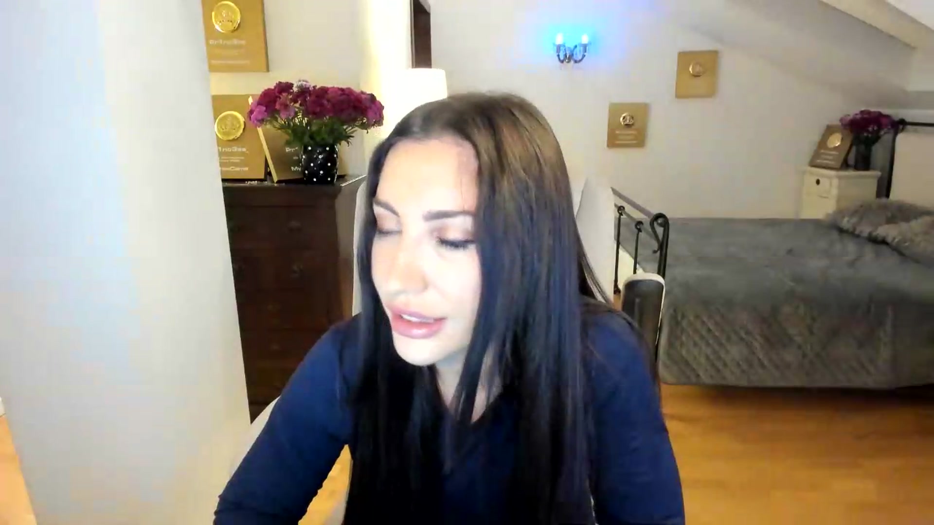 Gallery image thumbnail from Pr1nc3ss_'s myfreecams stream on, 05/20/2026, 05:16 image 14 of 20
