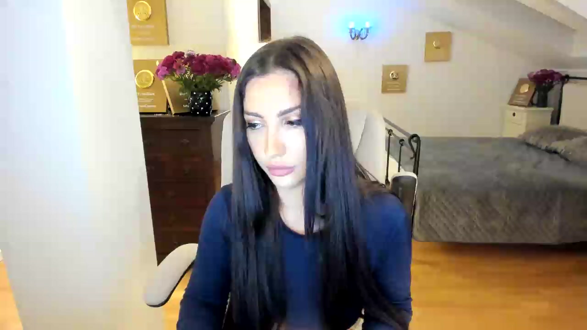 Gallery image thumbnail from Pr1nc3ss_'s myfreecams stream on, 05/20/2026, 05:16 image 16 of 20