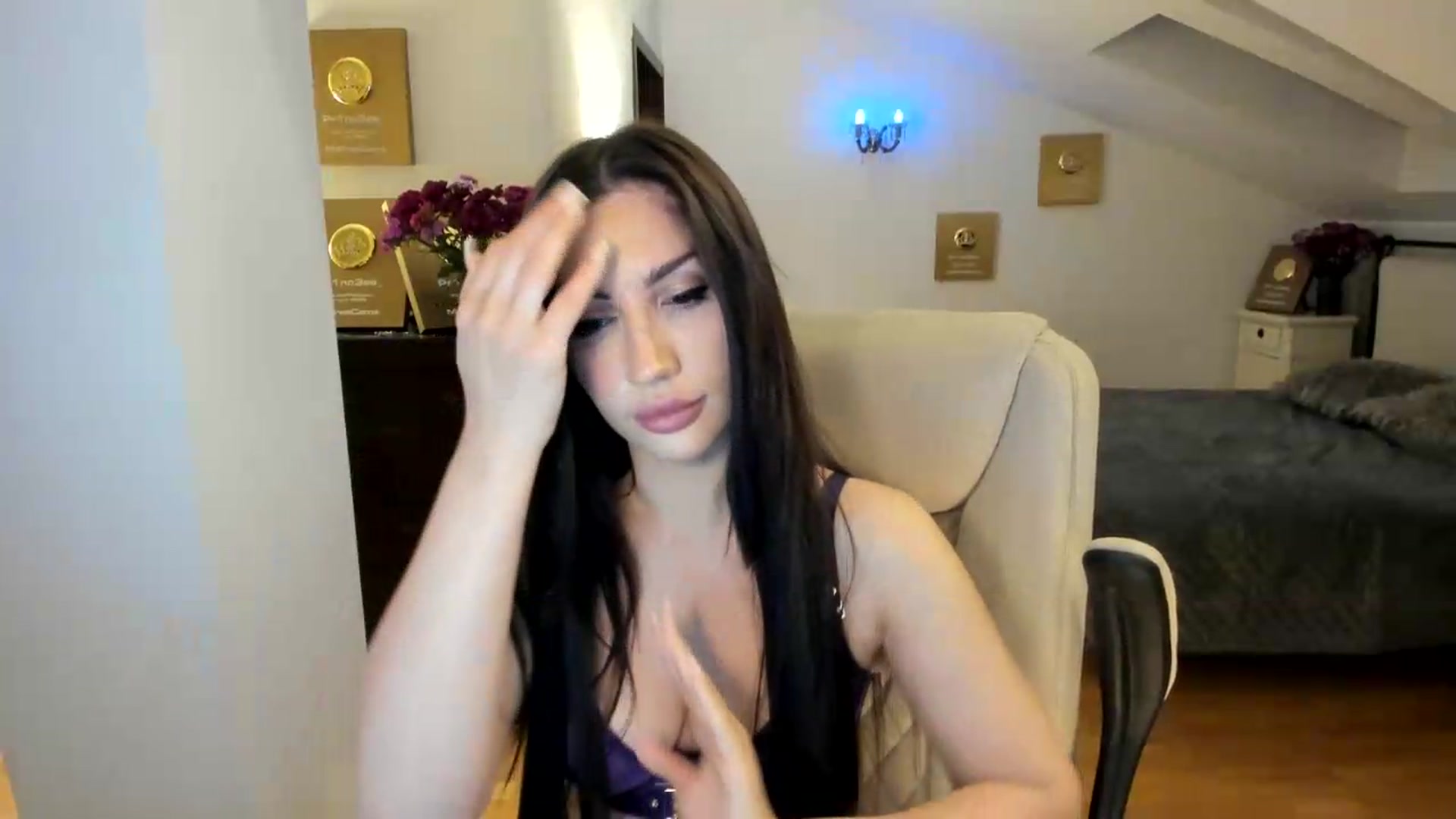 Gallery image thumbnail from Pr1nc3ss_'s myfreecams stream on, 05/20/2026, 07:14 image 6 of 20
