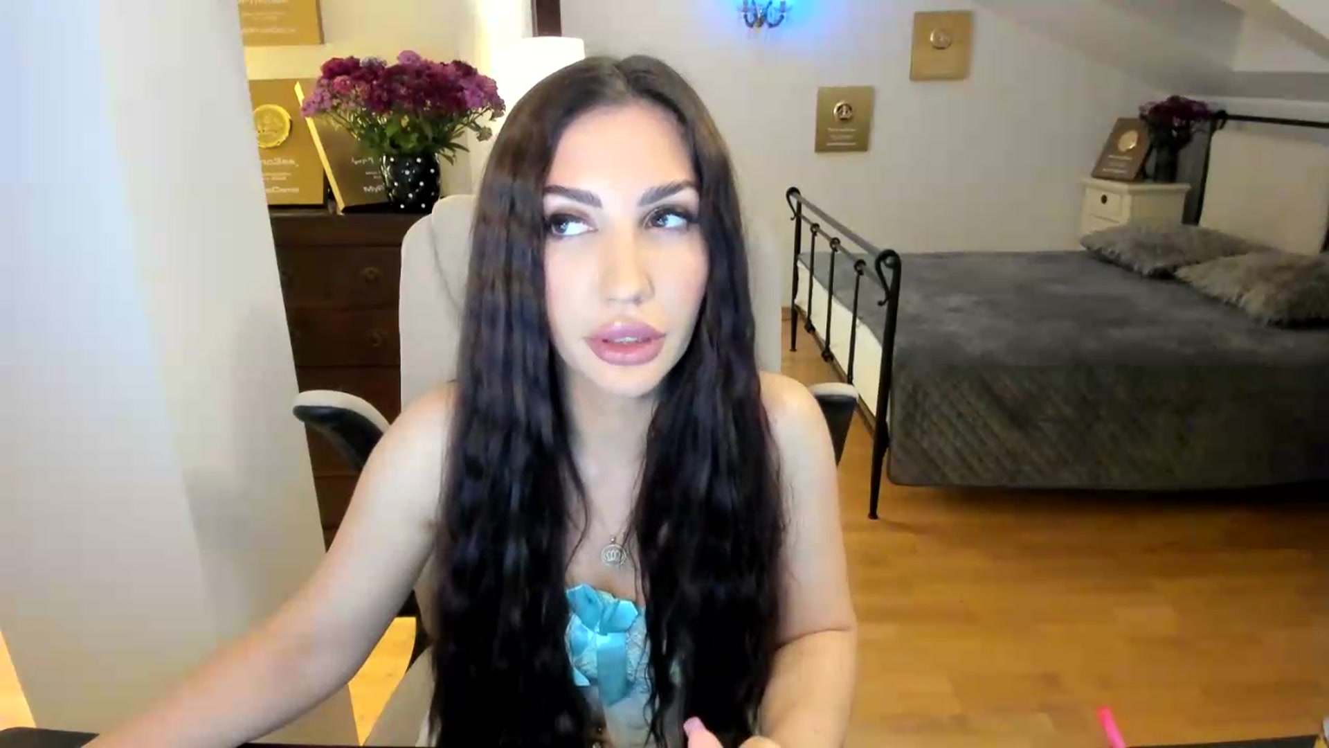 Gallery image thumbnail from Pr1nc3ss_'s myfreecams stream on, 05/24/2026, 09:08 image 2 of 20