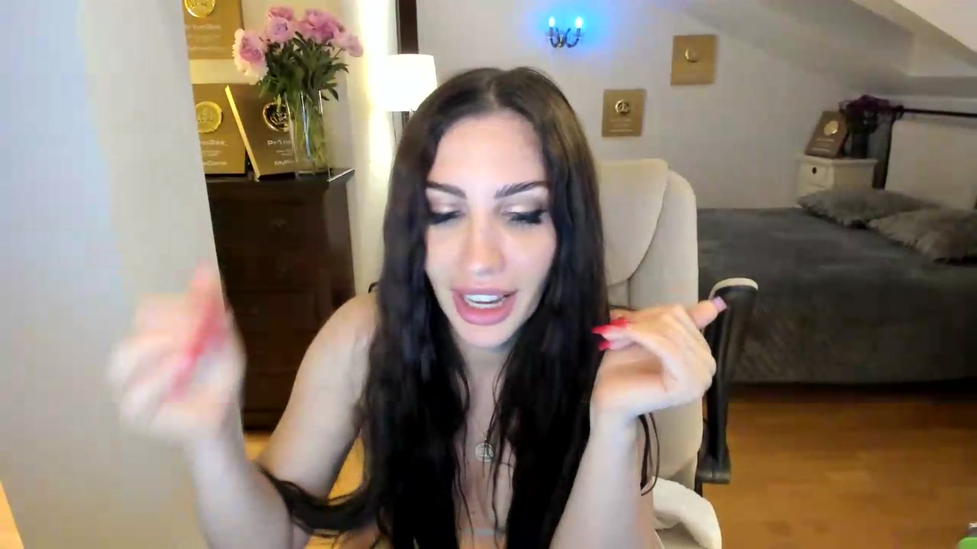 Gallery image thumbnail from Pr1nc3ss_'s myfreecams stream on, 05/24/2026, 13:28 image 18 of 20